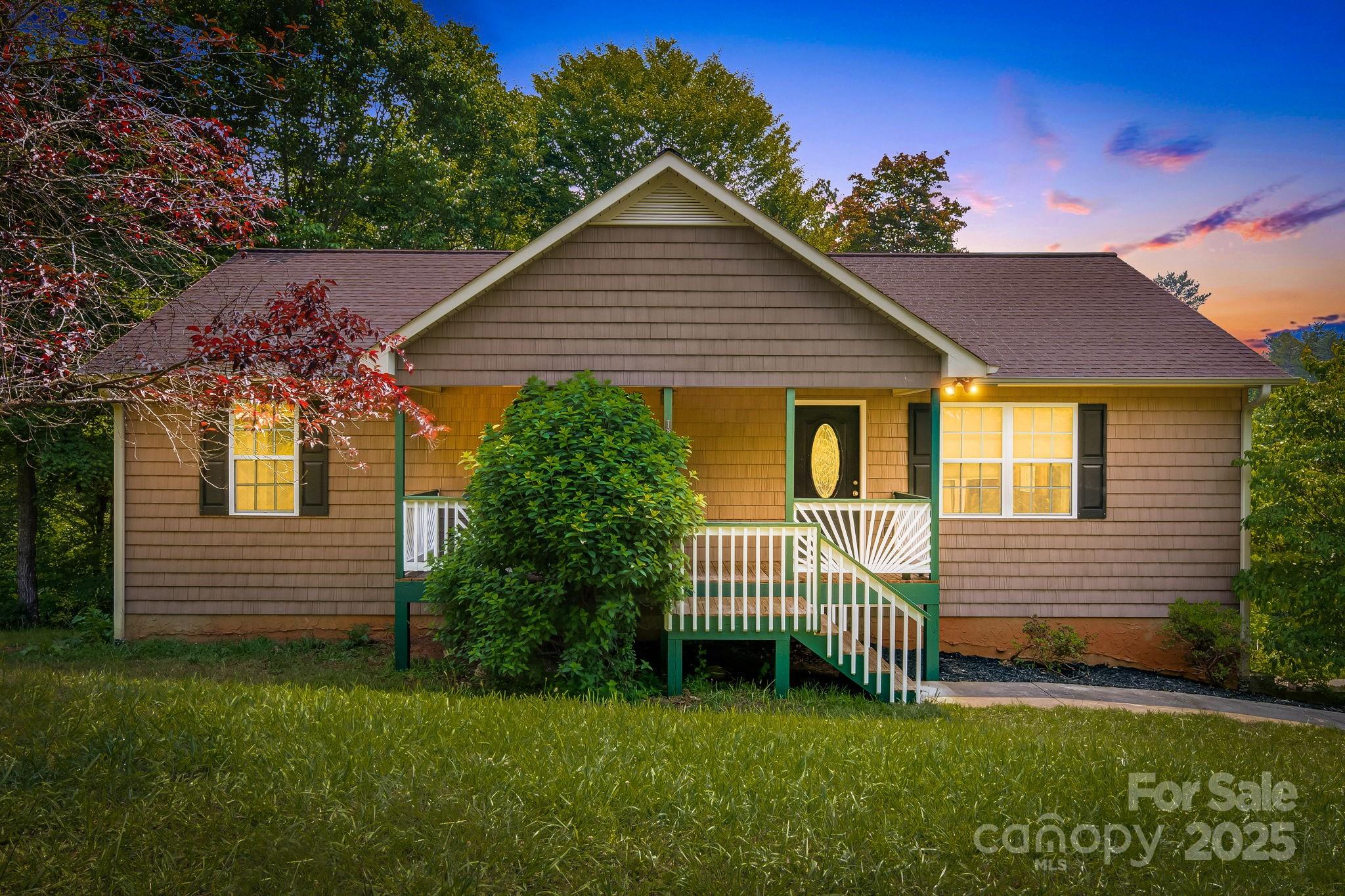 18 & 28 Sunberry Drive