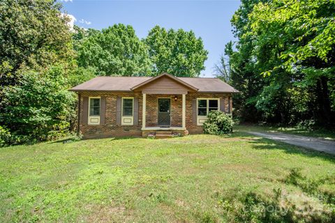 110 Book Court Statesville NC 28677