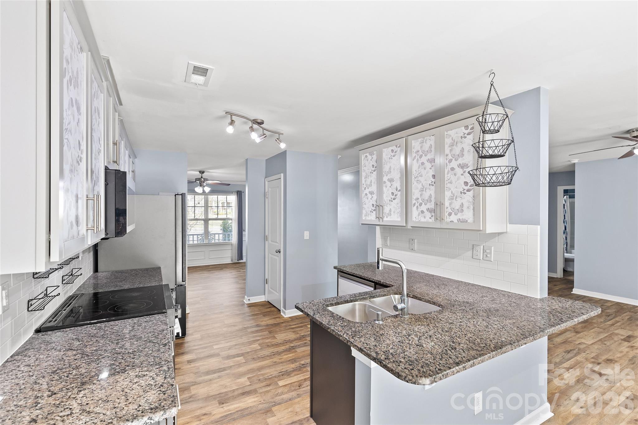 Lanier Village - Residential