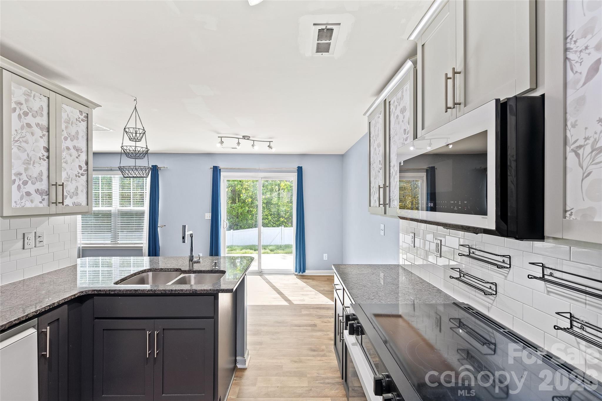 Lanier Village - Residential