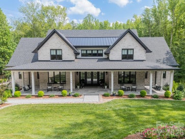 1725 Turtlewood Drive Waxhaw NC 28173