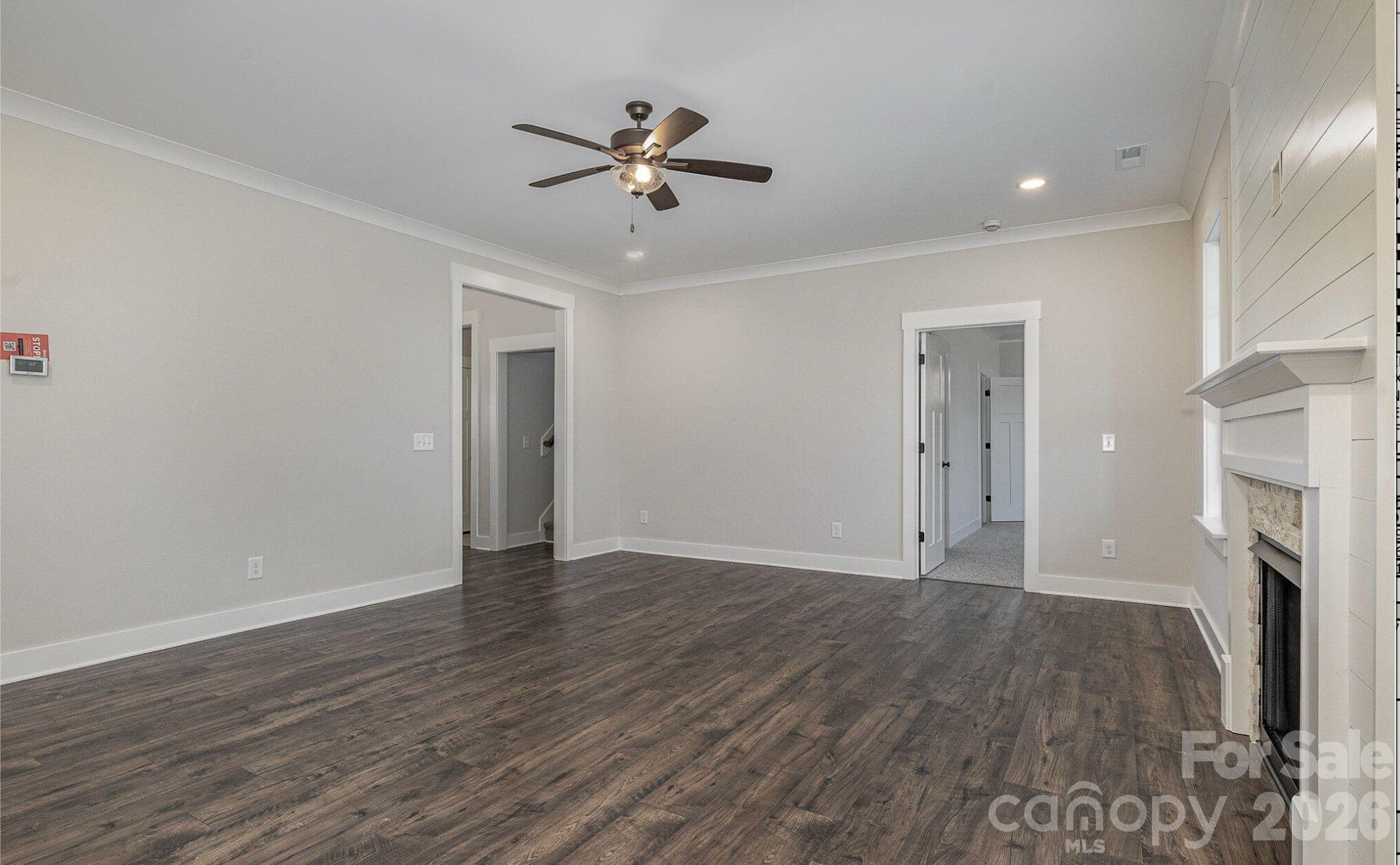 48 Tanseyleaf Drive