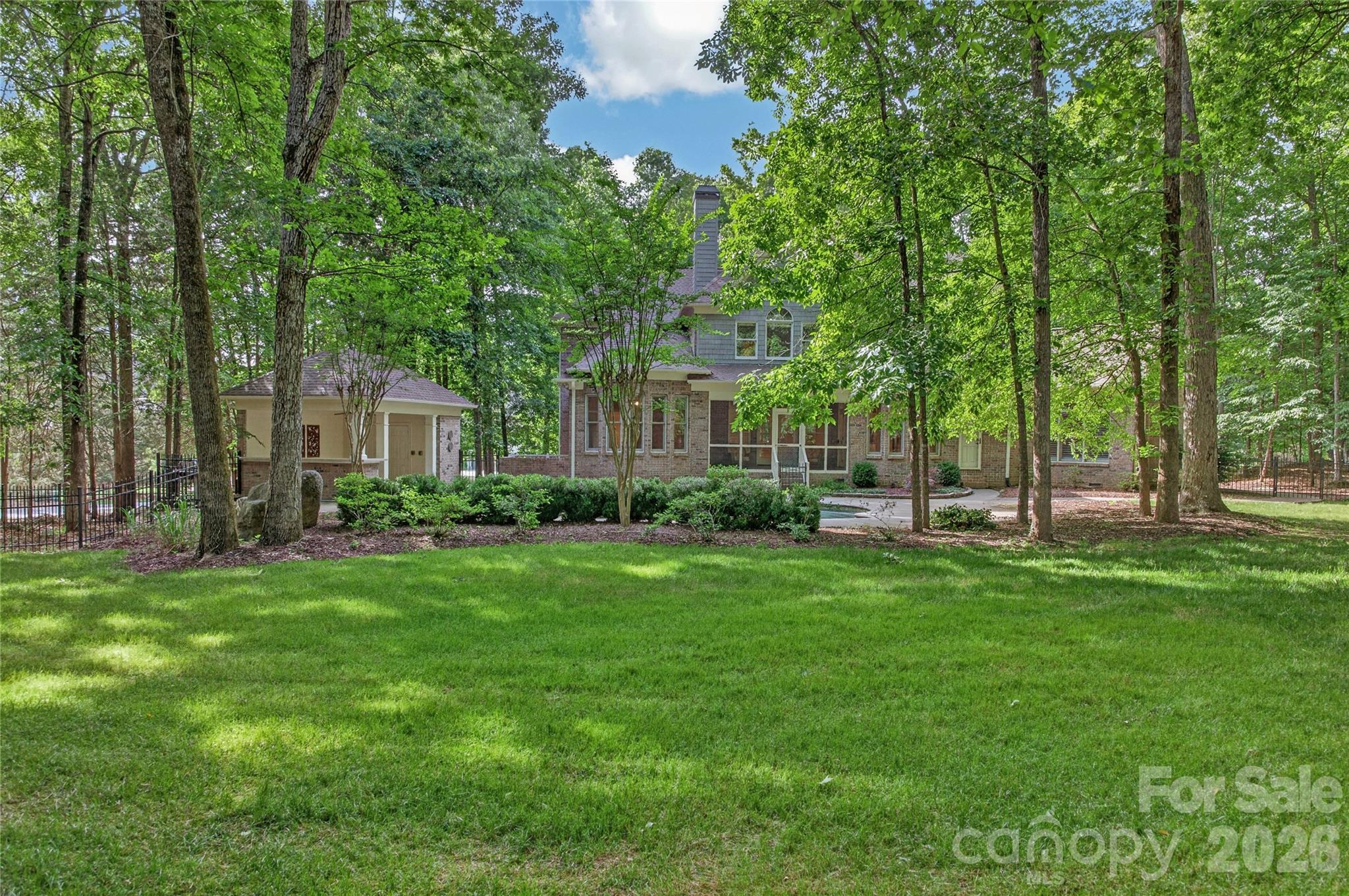 118 Stonehurst Lane