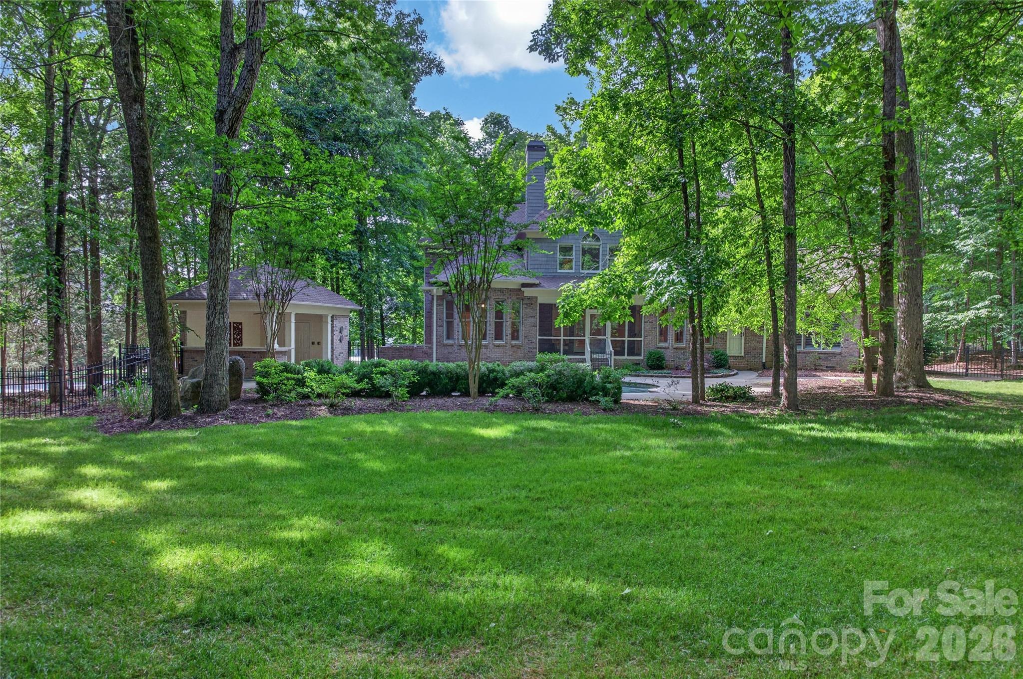 118 Stonehurst Lane