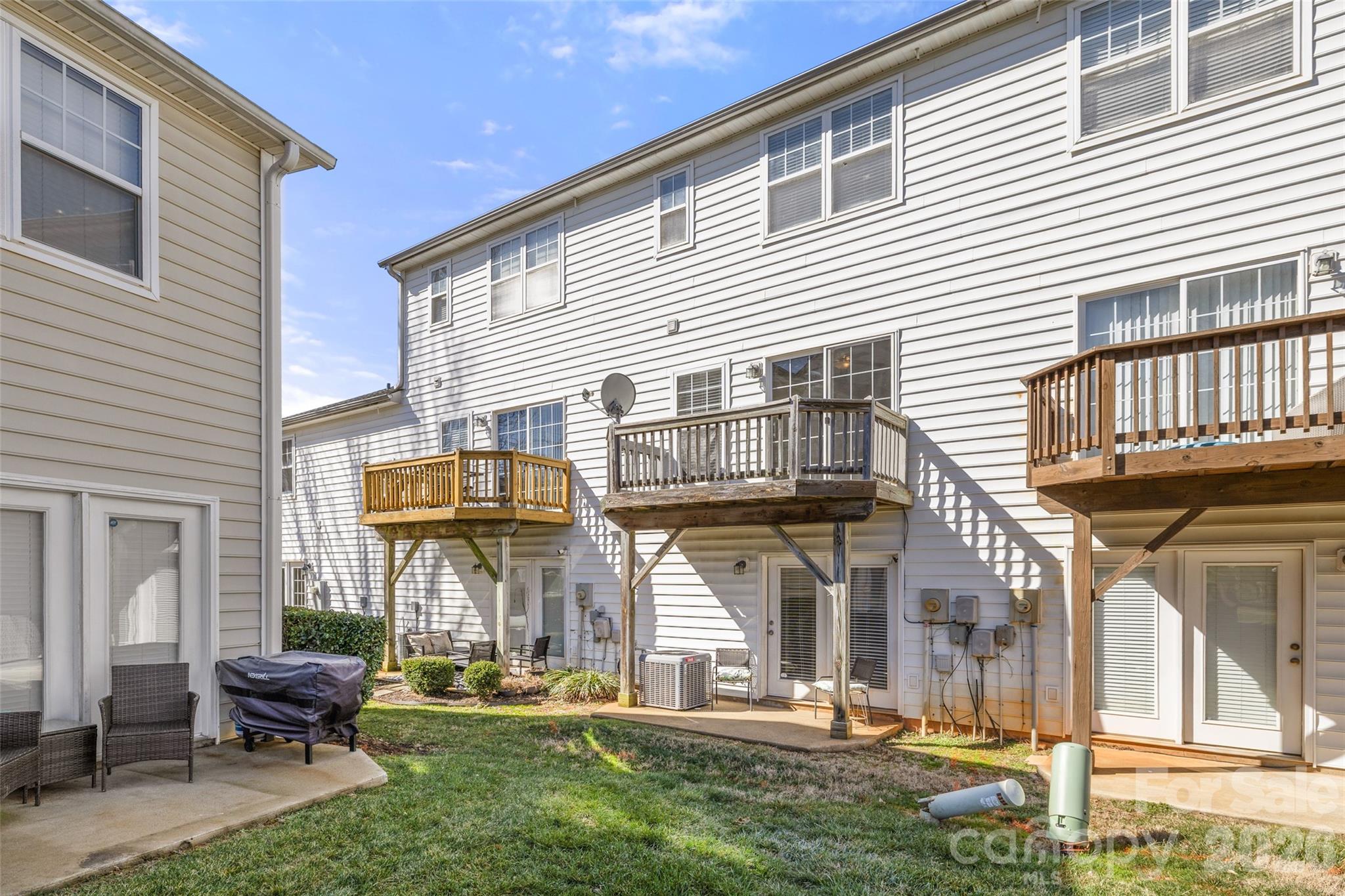 Avalon at Mallard Creek - Residential