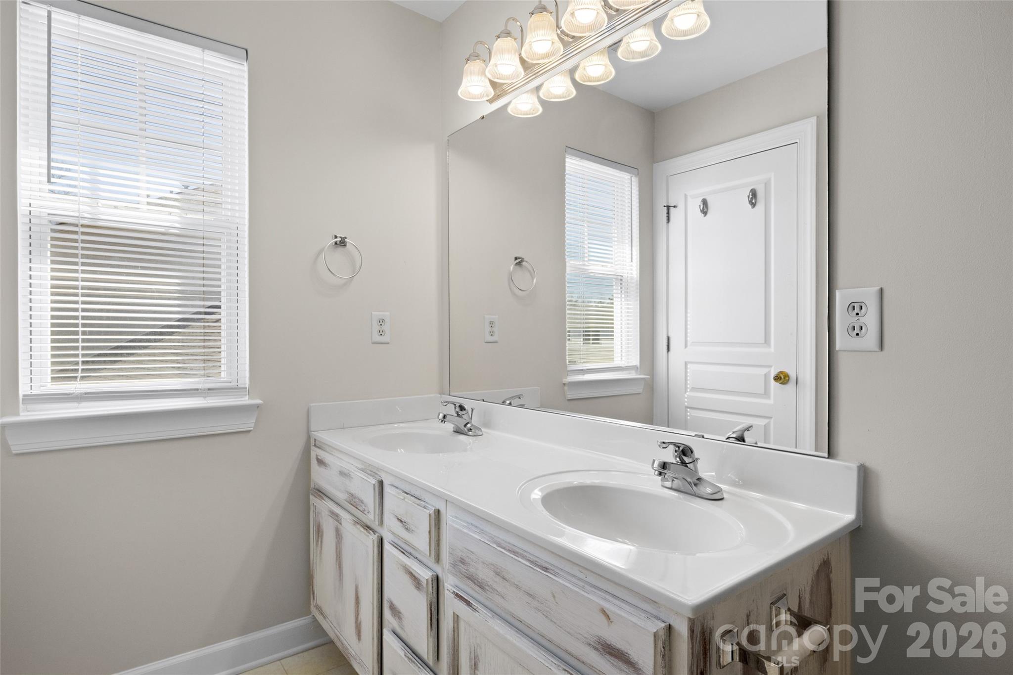 Avalon at Mallard Creek - Residential