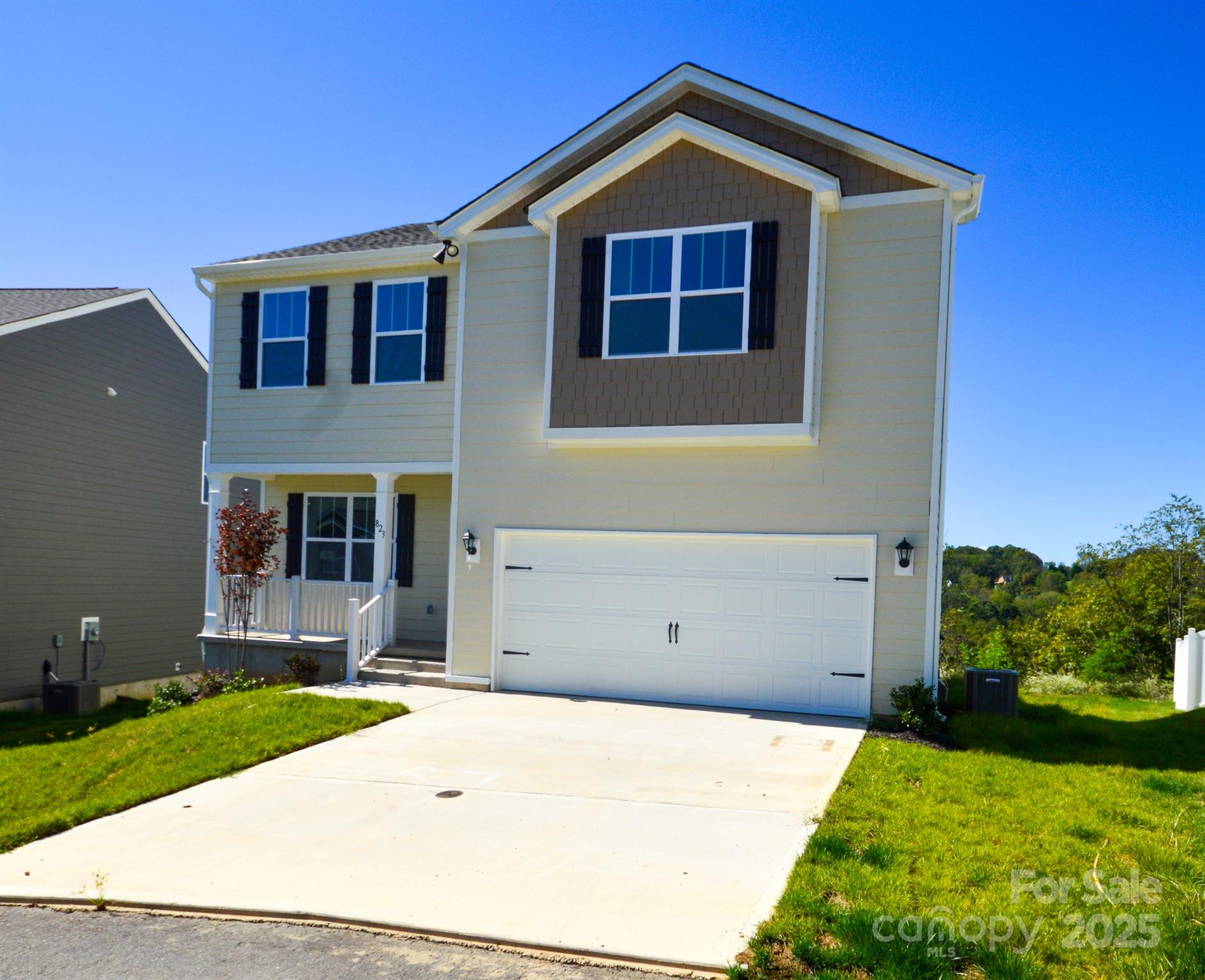 823 Adelston Lane