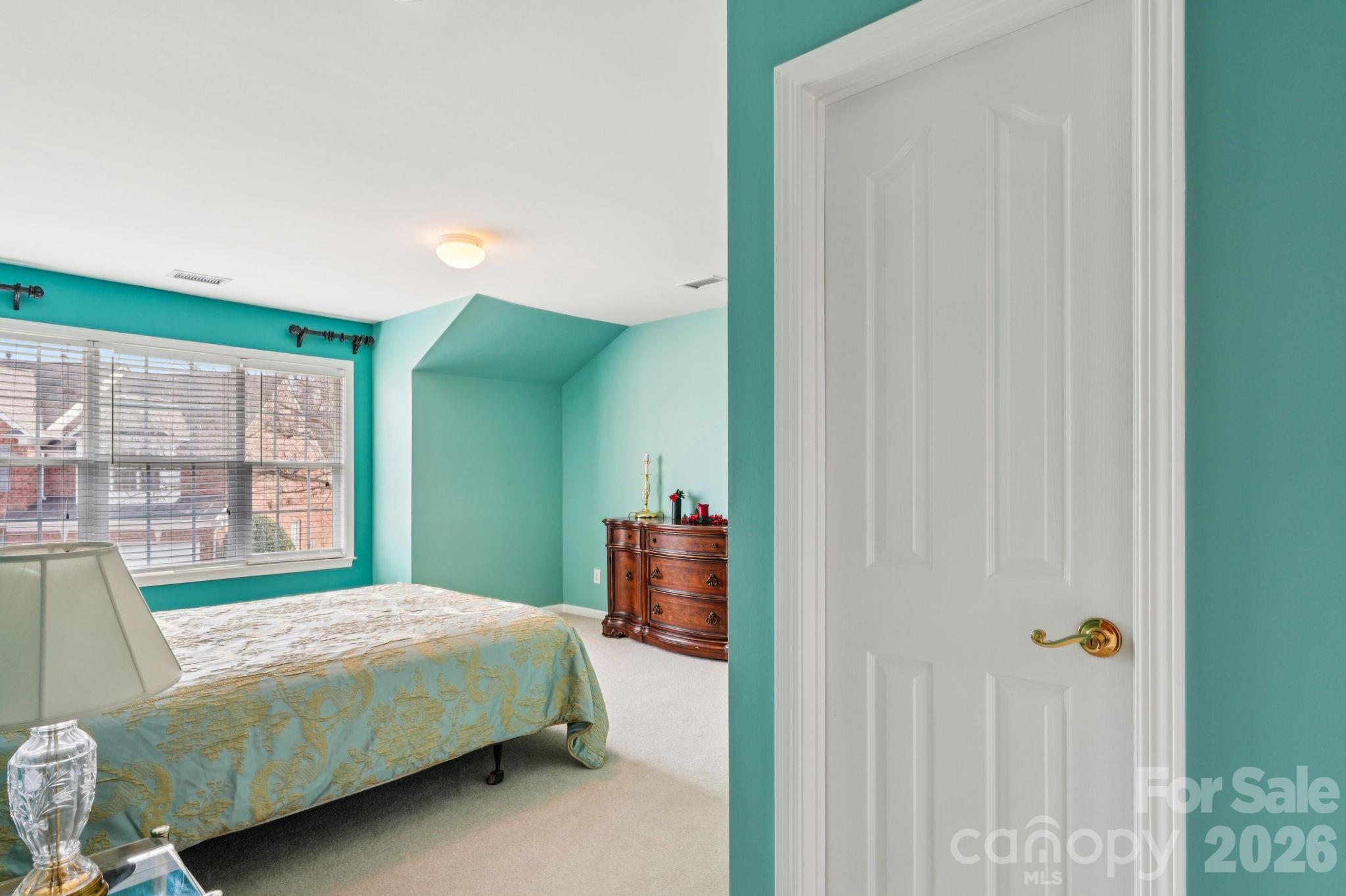 Ivy Ridge At Ballantyne - Residential