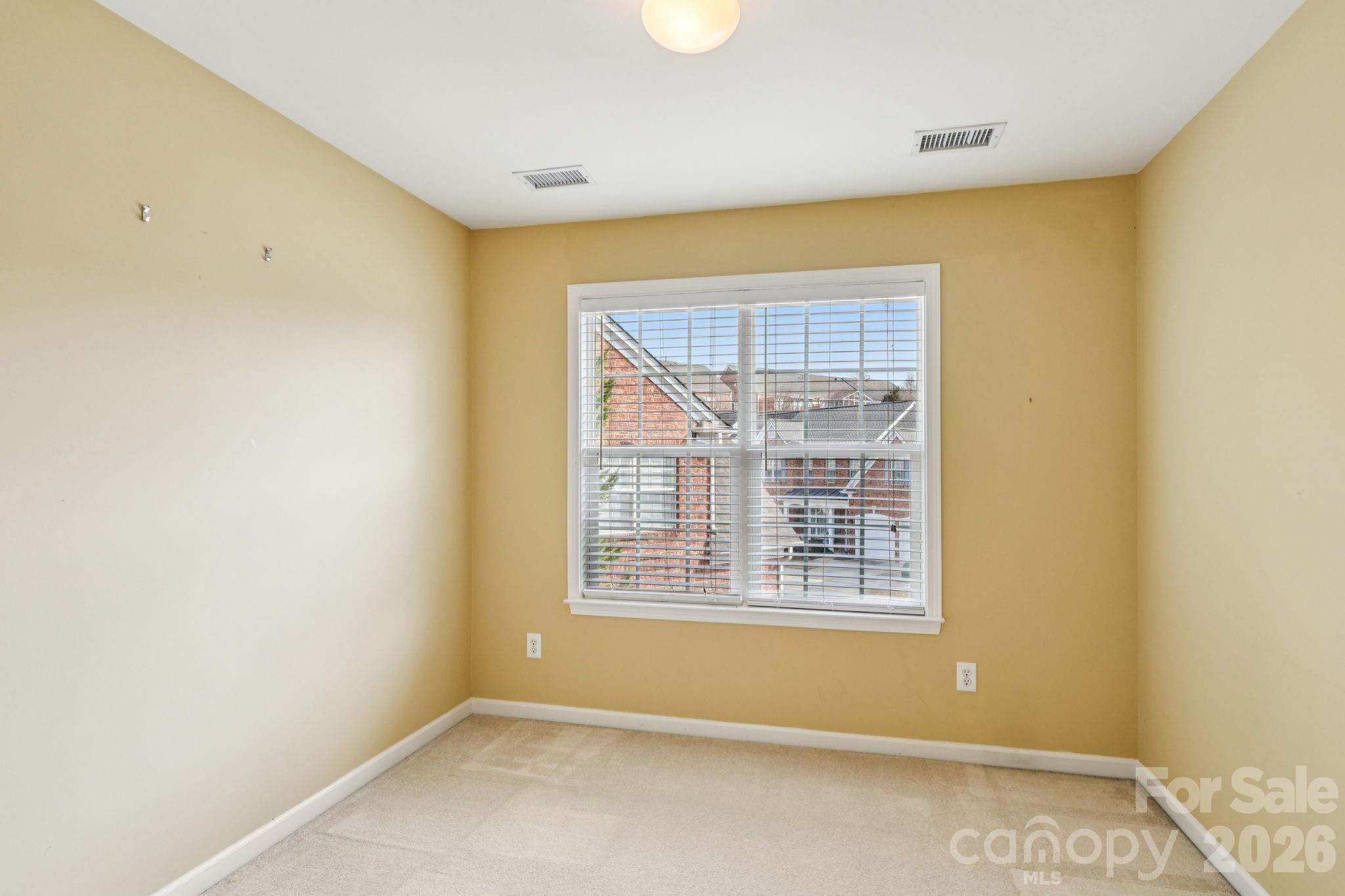 Ivy Ridge At Ballantyne - Residential