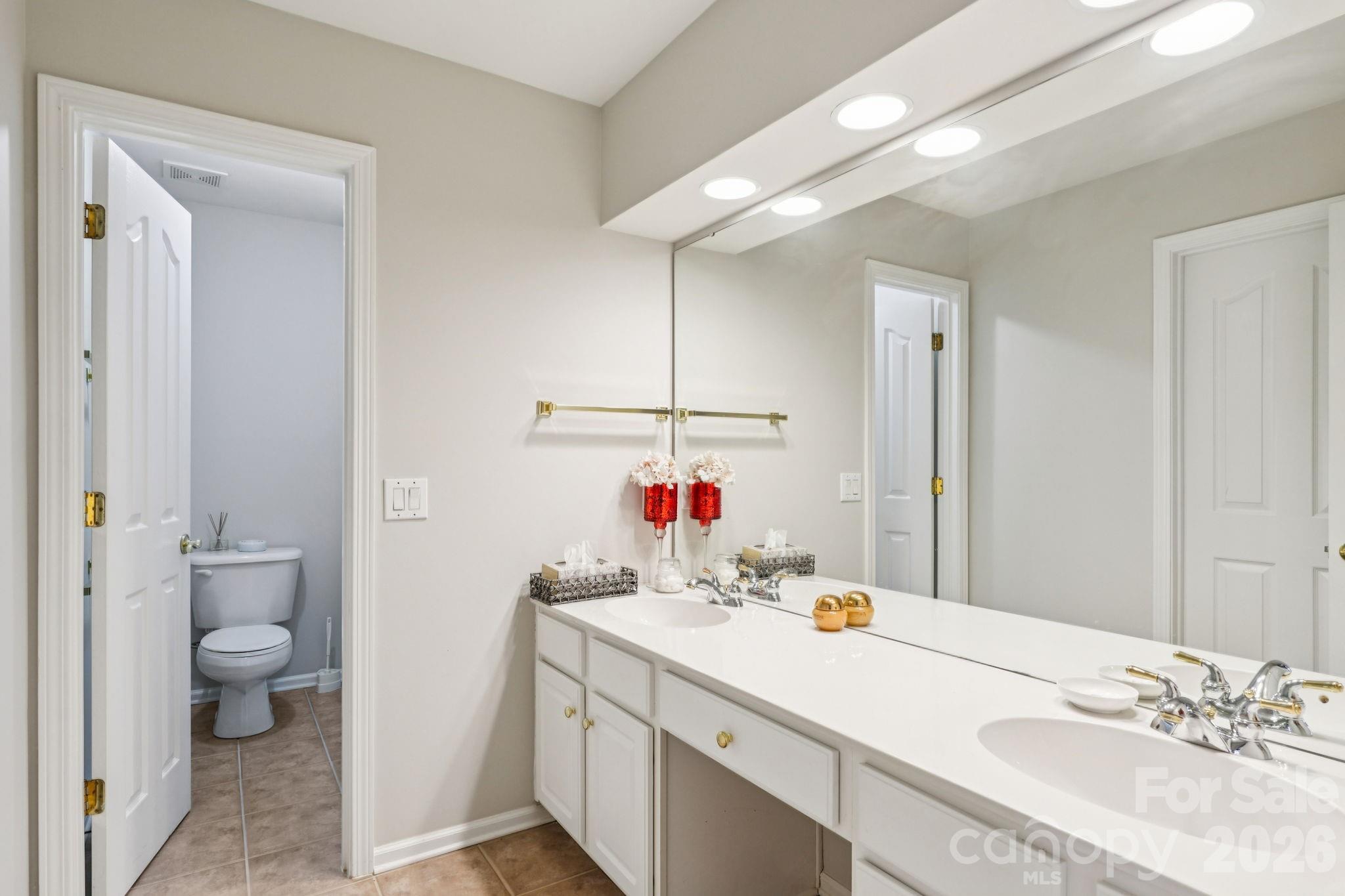 Ivy Ridge At Ballantyne - Residential