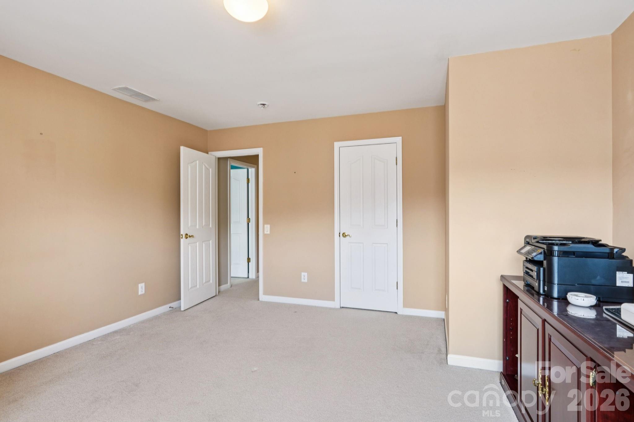 Ivy Ridge At Ballantyne - Residential