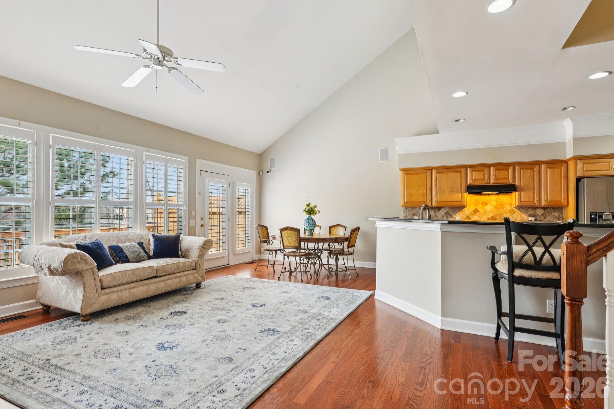 Ivy Ridge At Ballantyne - Residential