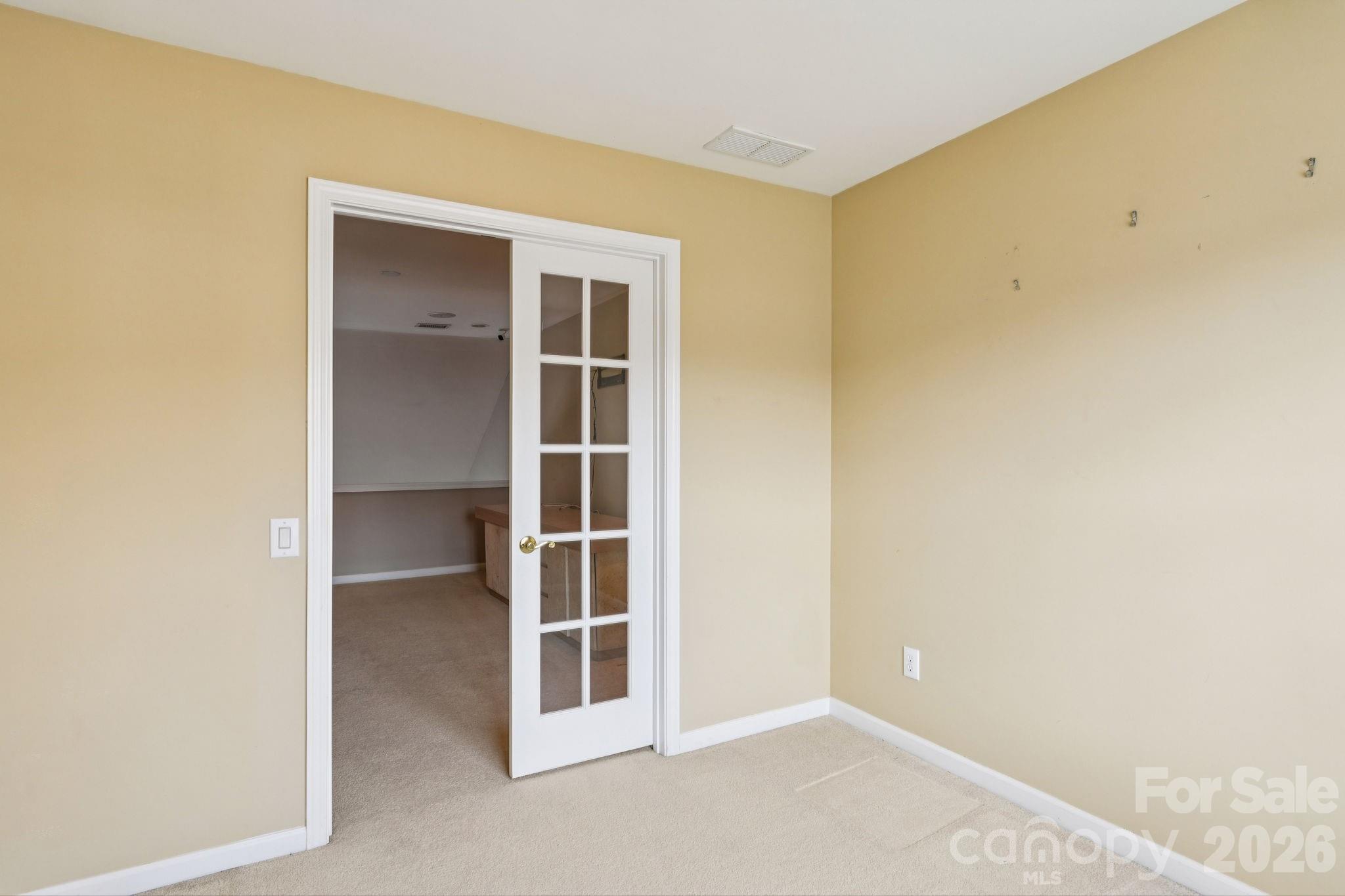 Ivy Ridge At Ballantyne - Residential