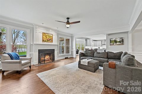 Photo of 4841 Mountain Point Lane, Charlotte, NC 28216 (MLS # 4359009)