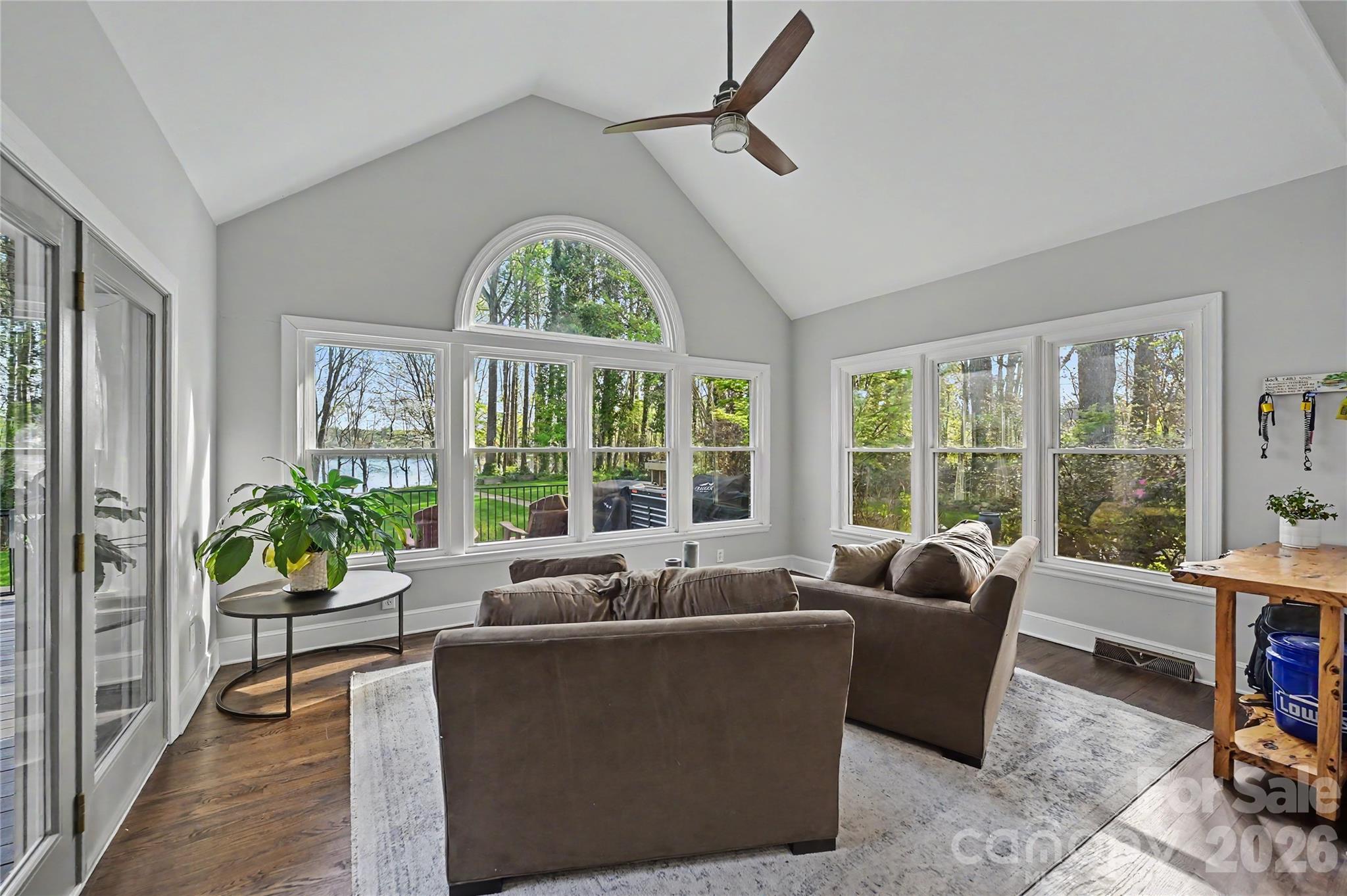 Mountain Point - Residential