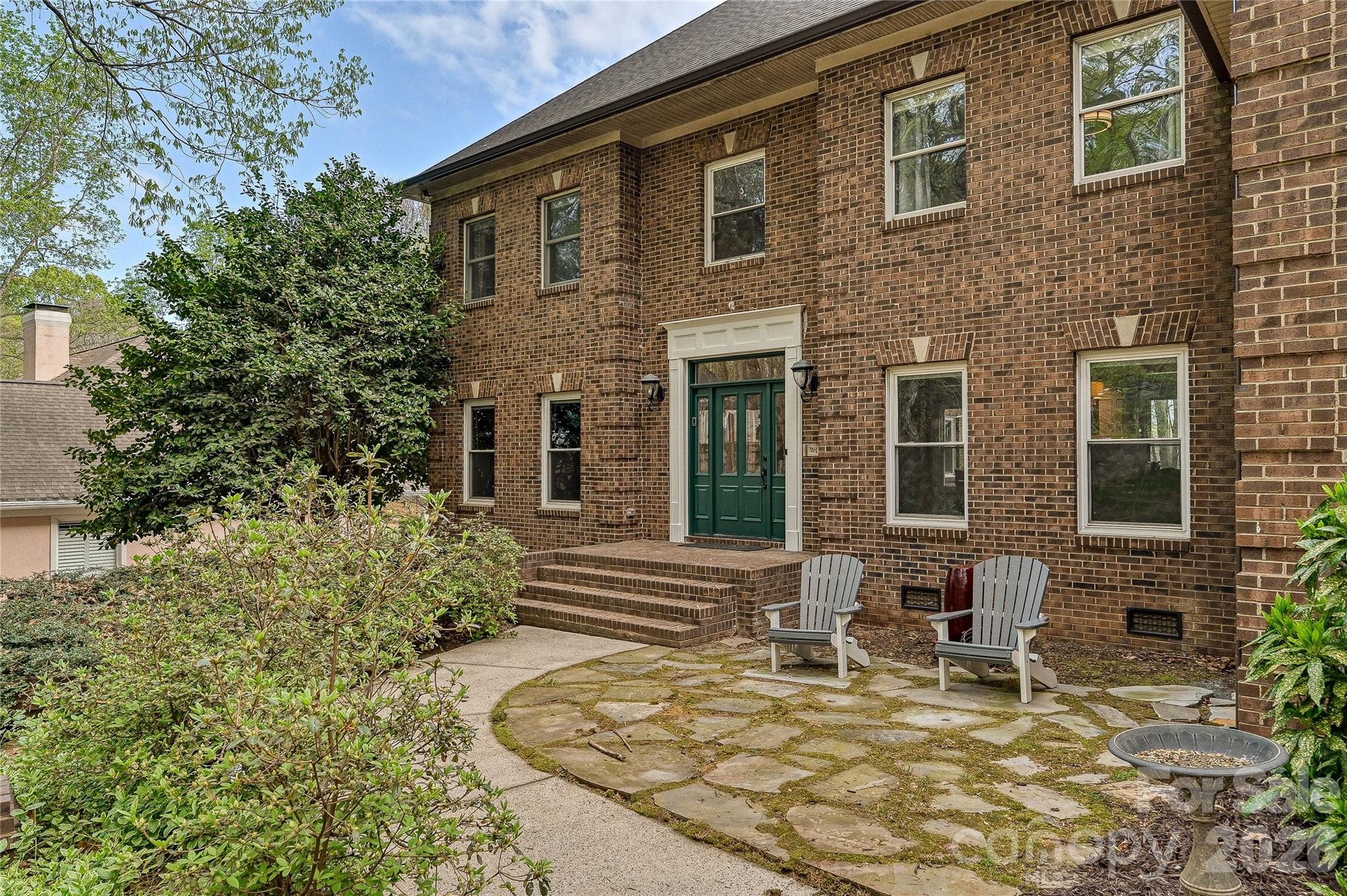 4841 Mountain Point Lane