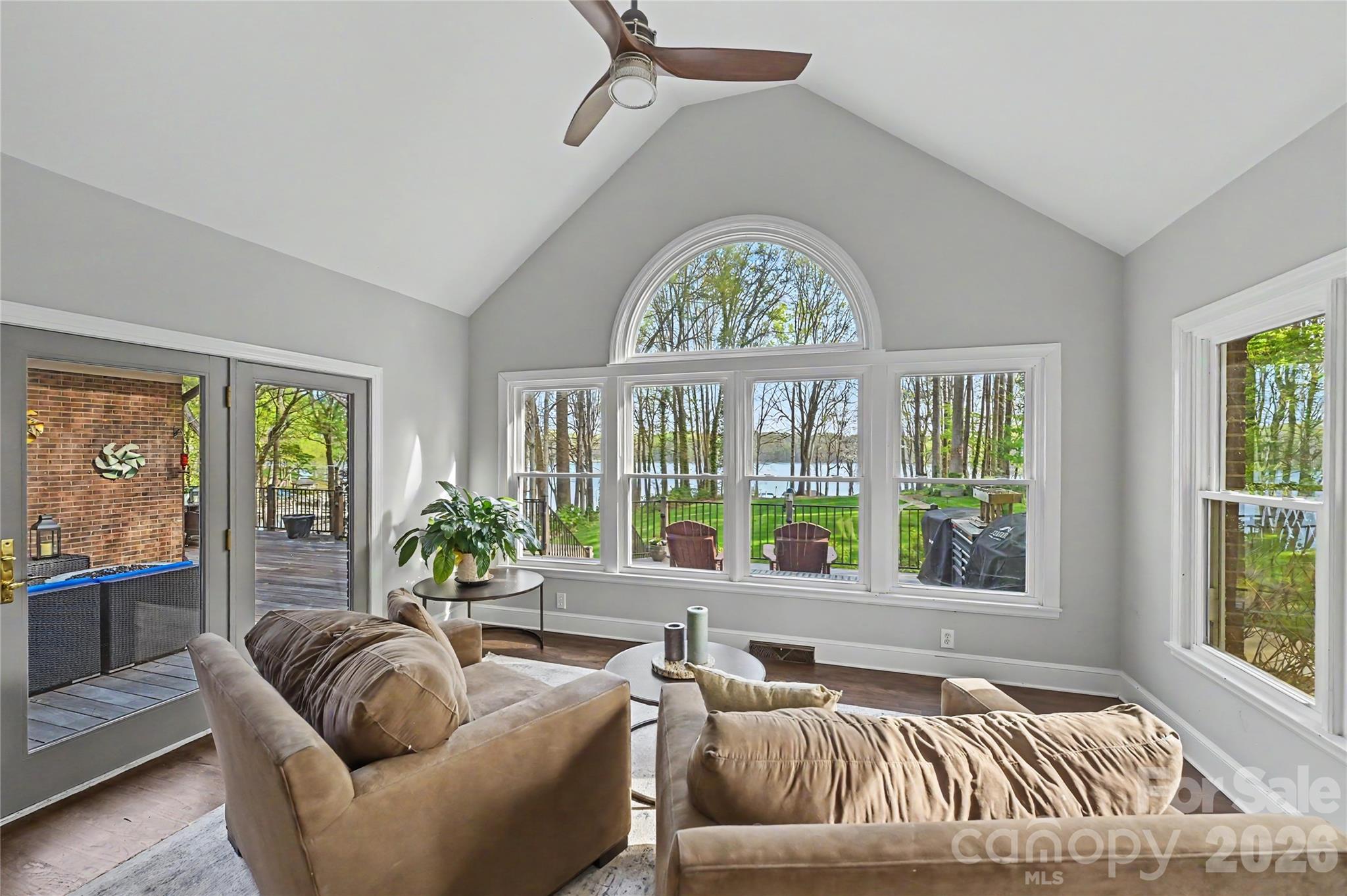 Mountain Point - Residential