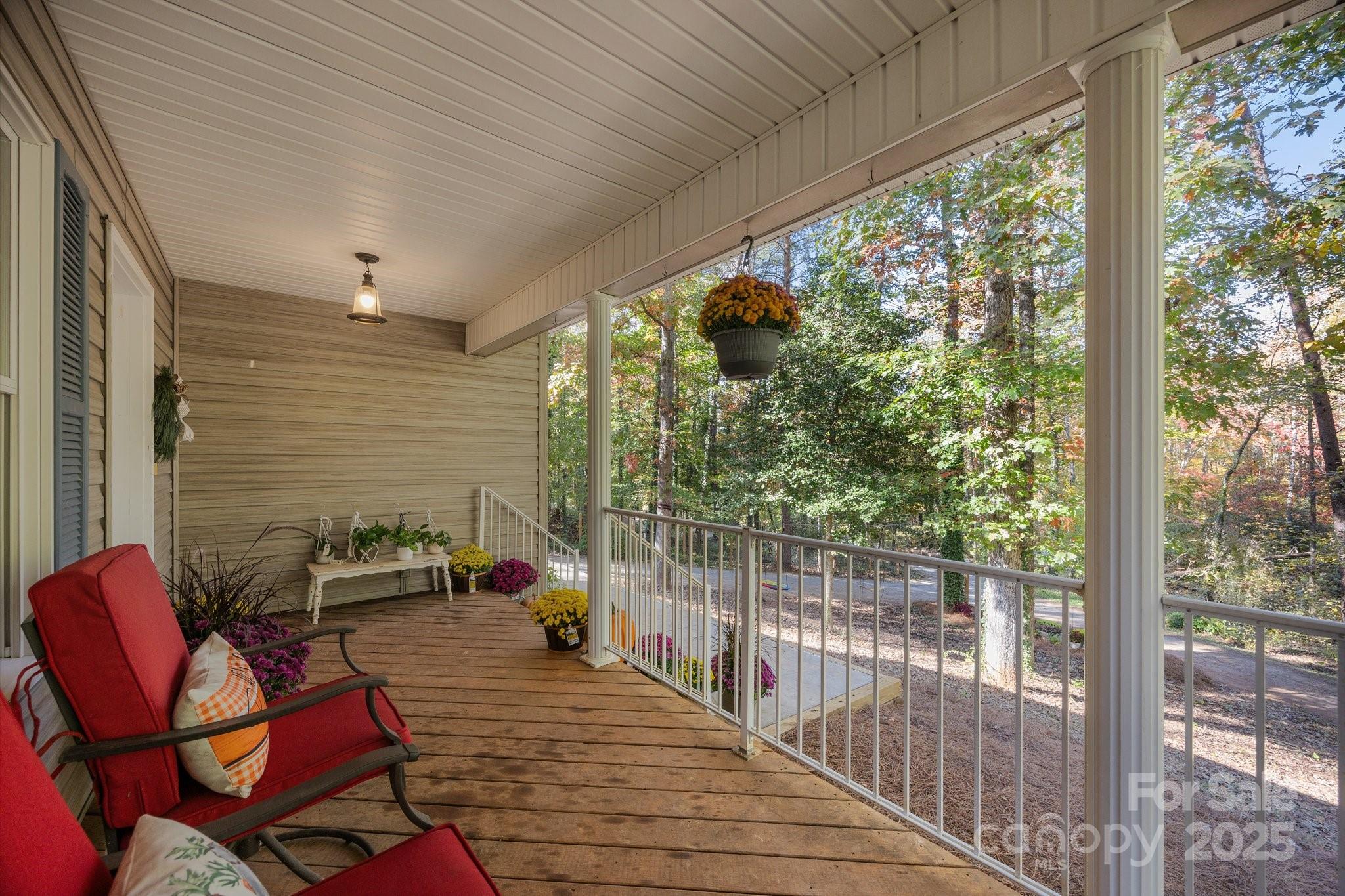 390 Hollow Wood Lane