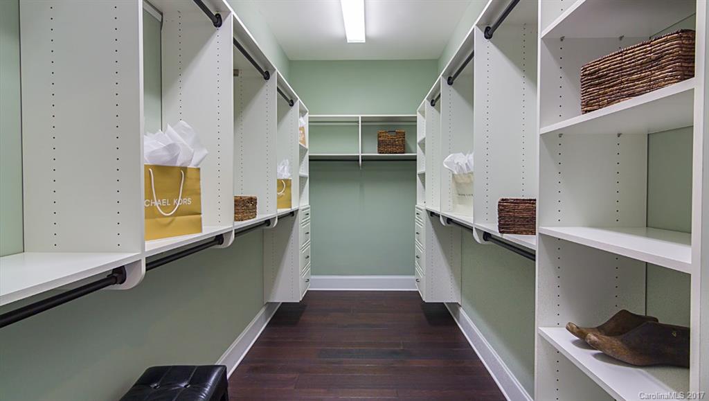 The Manors at Lake Ridge - Residential