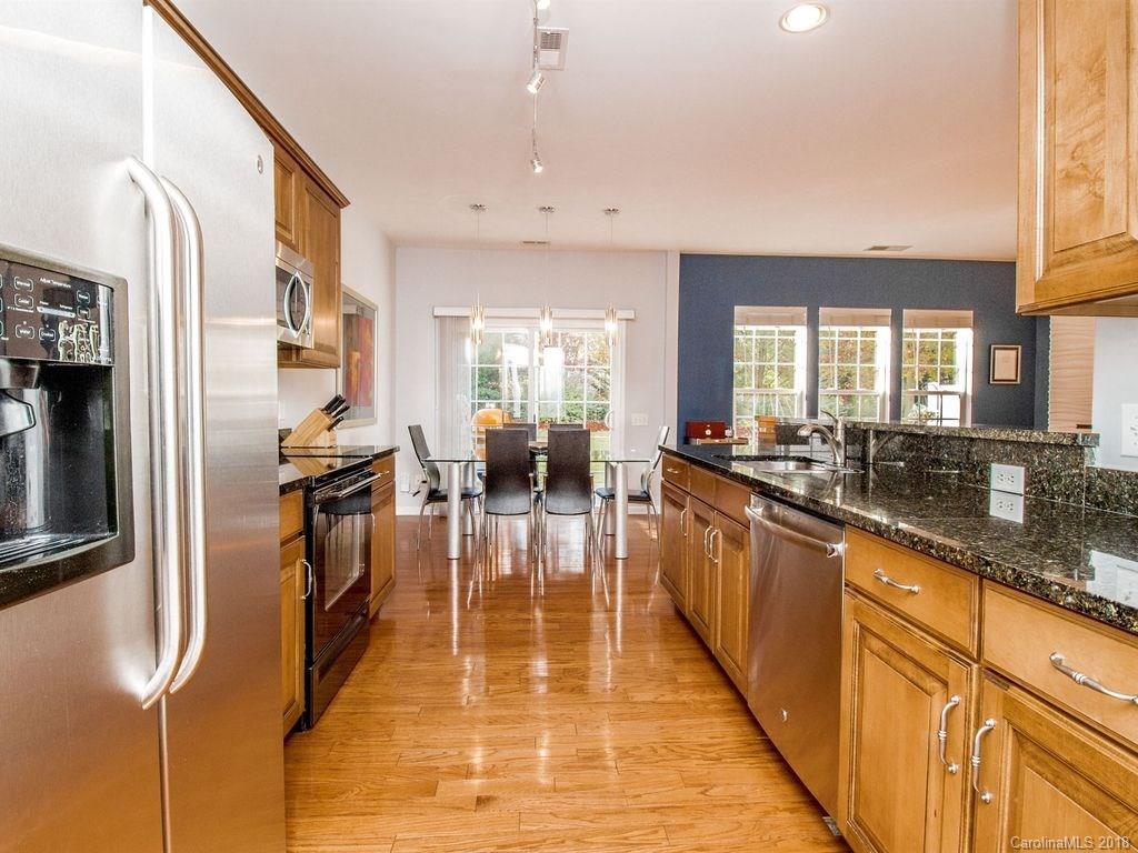 Blakeney Preserve - Residential Lease