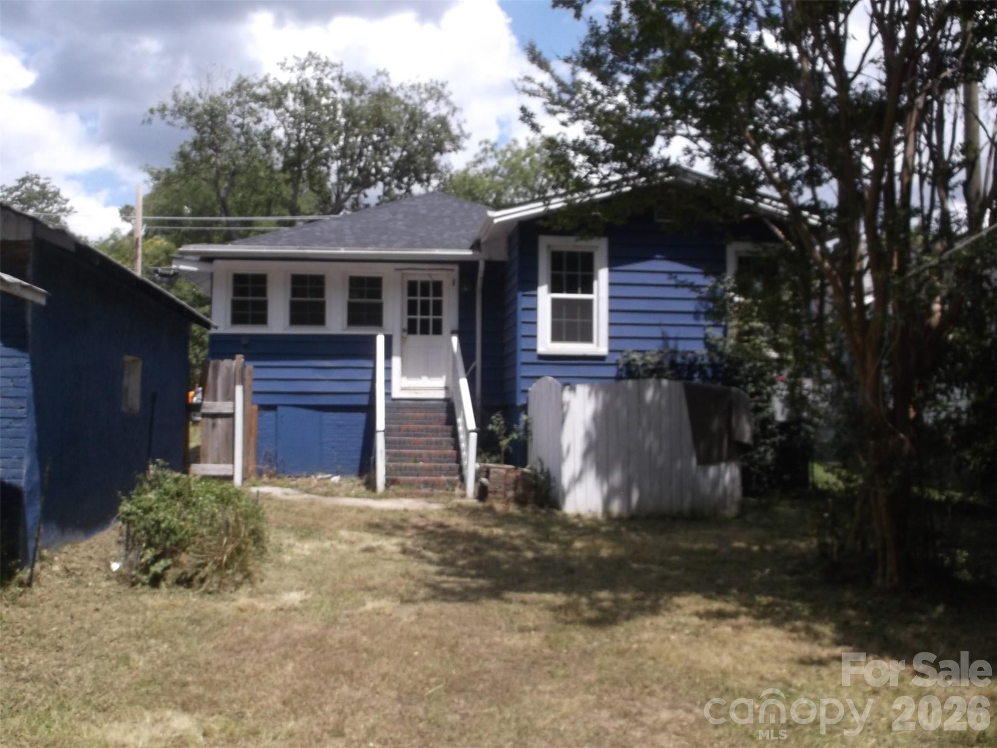 315 N Elm Street