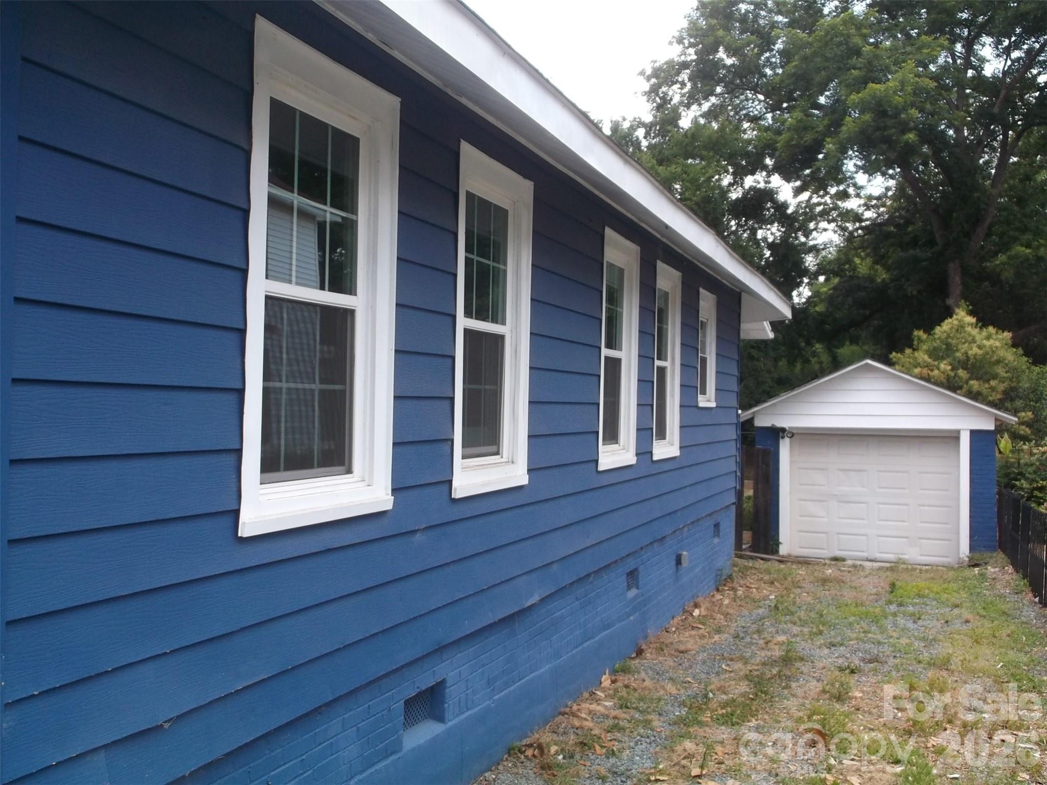 315 N Elm Street