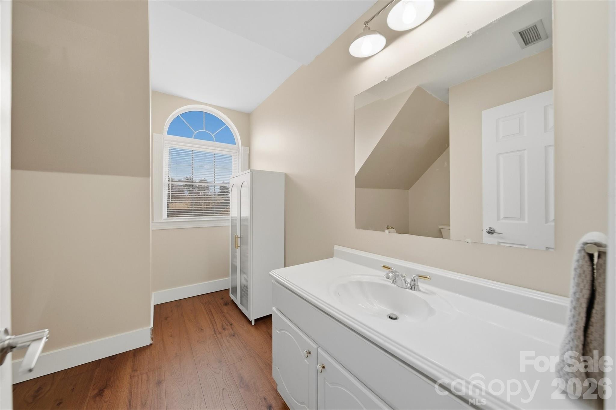 Granada Farms - Residential