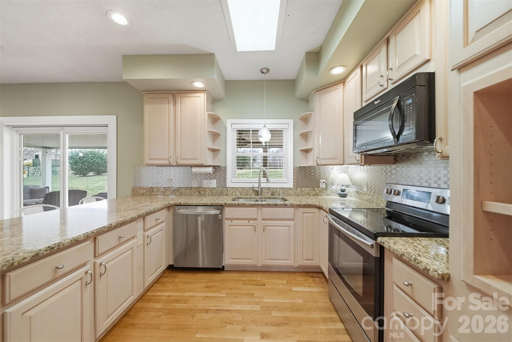 Granada Farms - Residential