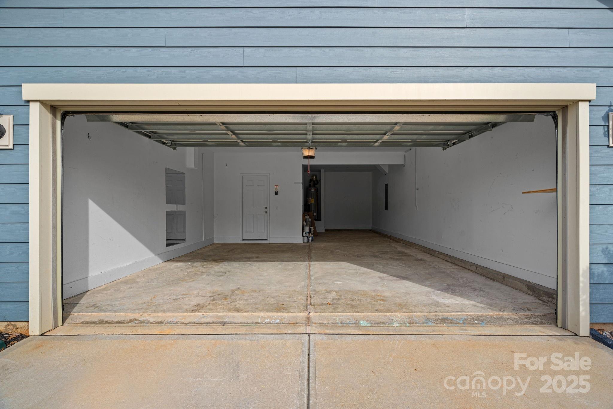 Queensbridge - Residential