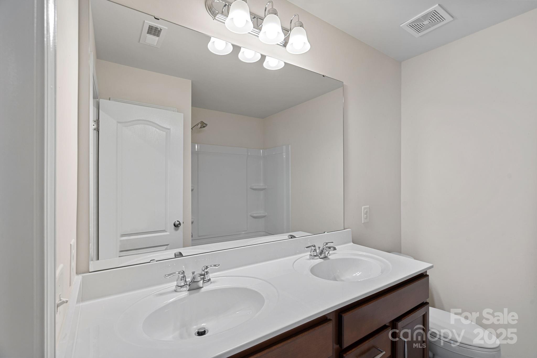 Queensbridge - Residential