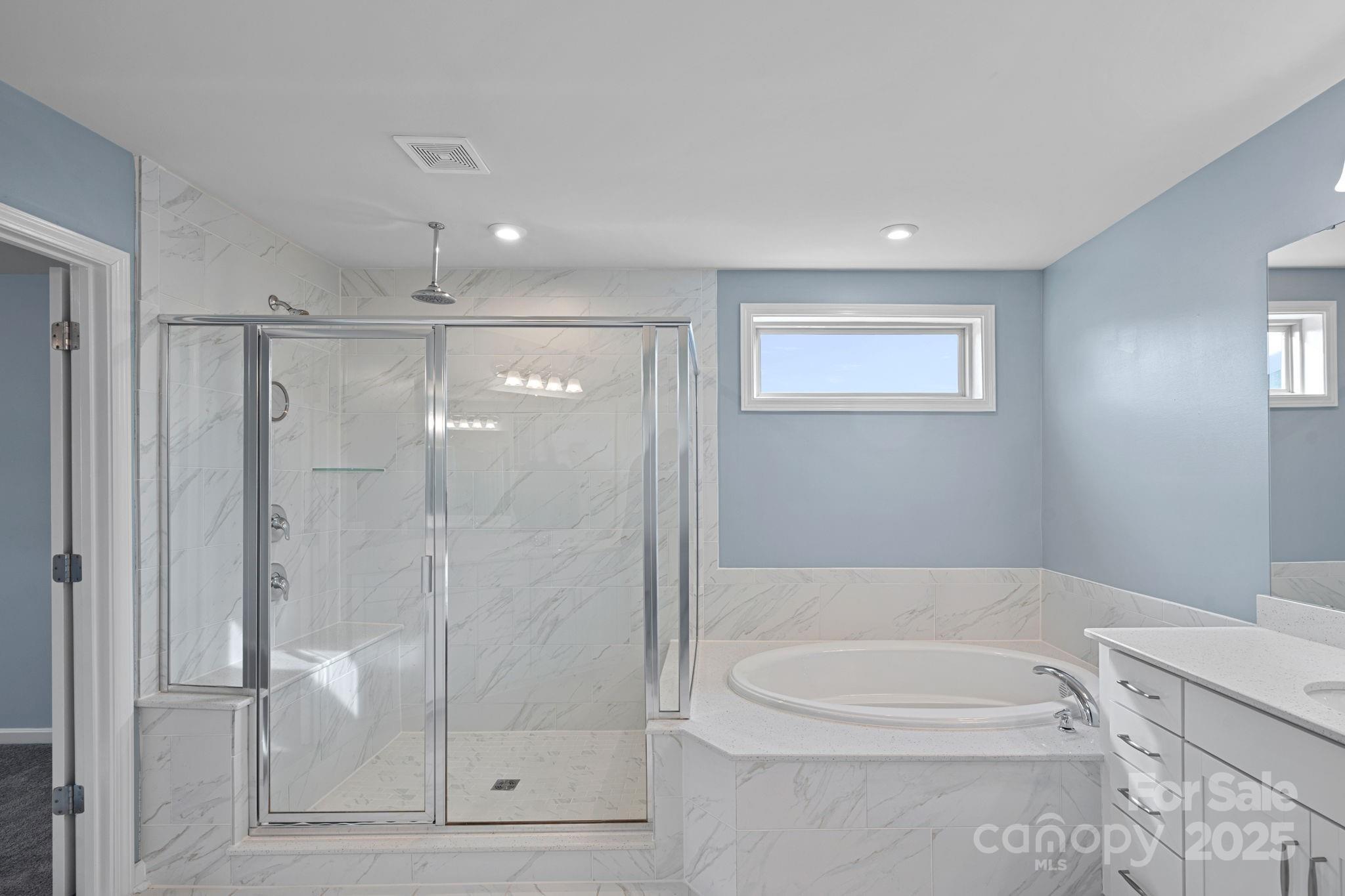 Queensbridge - Residential