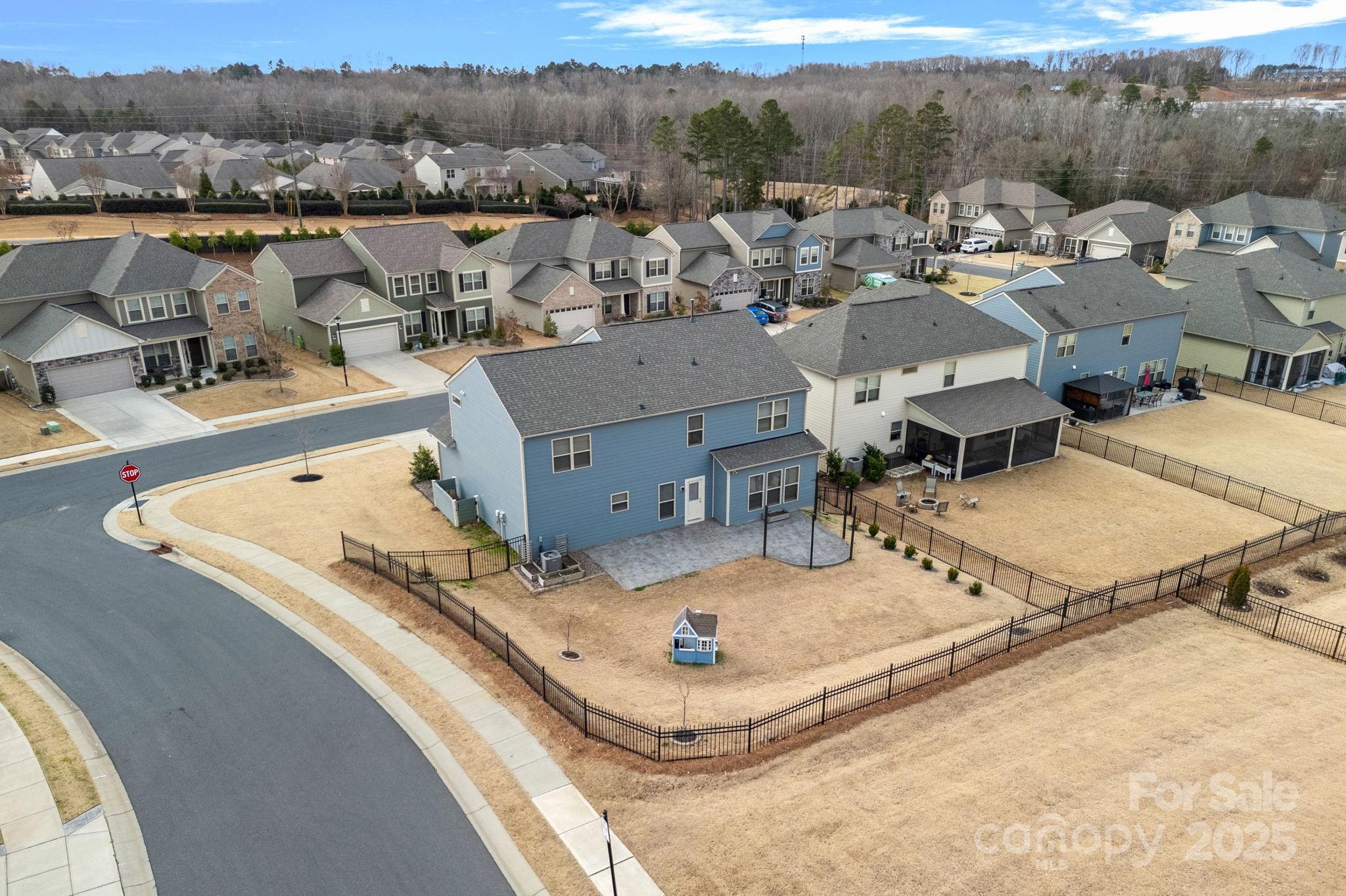 Queensbridge - Residential