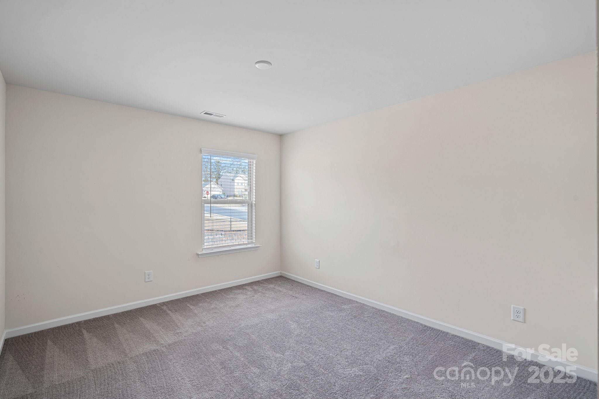 Queensbridge - Residential