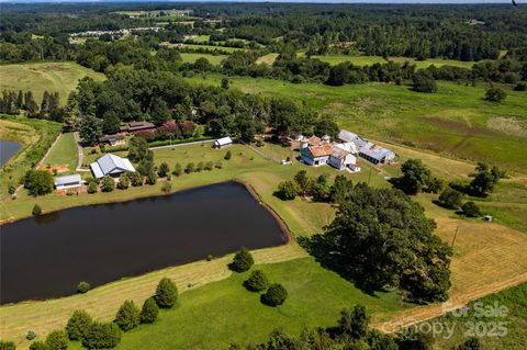 Photo of 3651 W Nc 10 Highway, Newton, NC 28658 (MLS # 4296850)