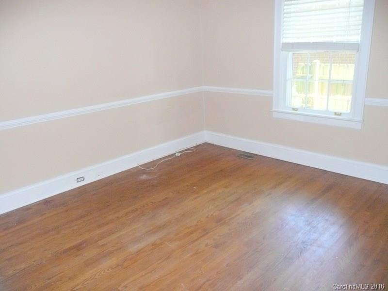 Plaza - Residential Lease