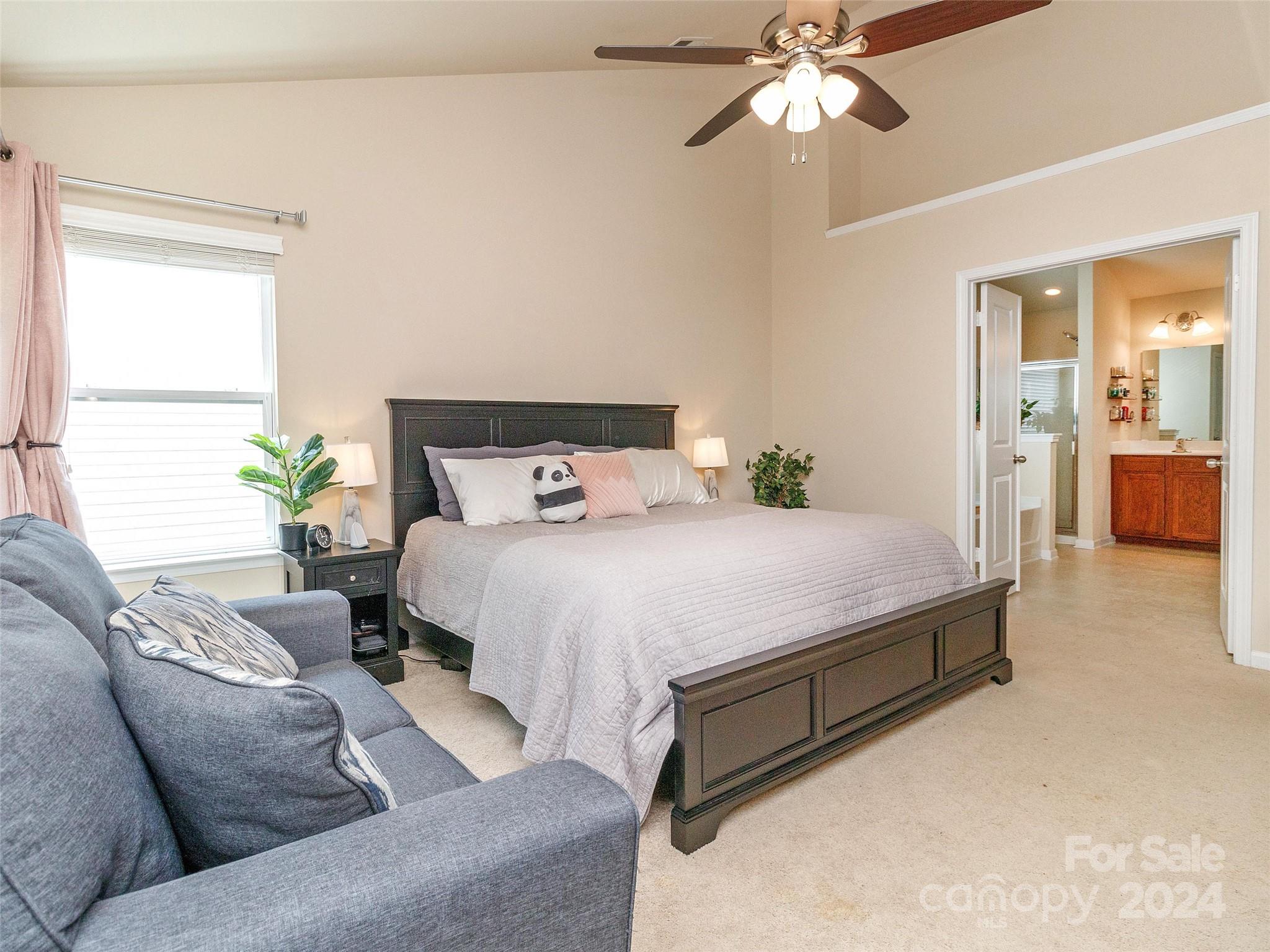 Falcon Ridge - Residential