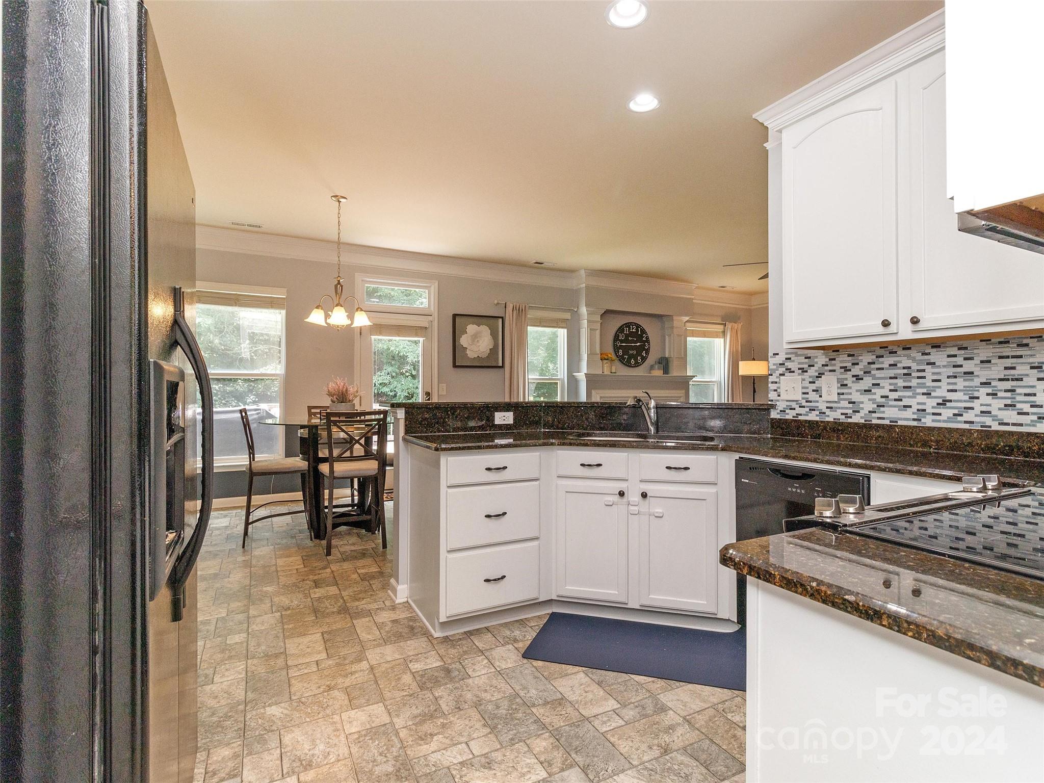 Falcon Ridge - Residential