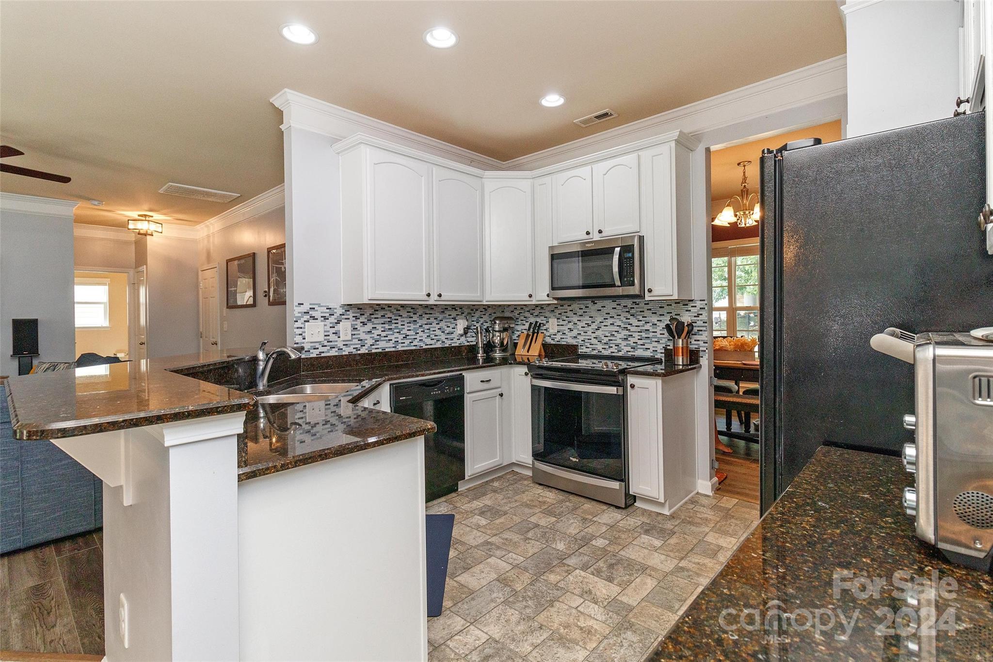 Falcon Ridge - Residential