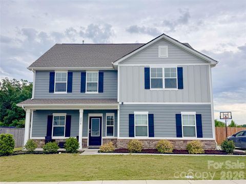 Photo of 2078 Swanport Lane, Monroe, NC 28110 (MLS # 4364591)