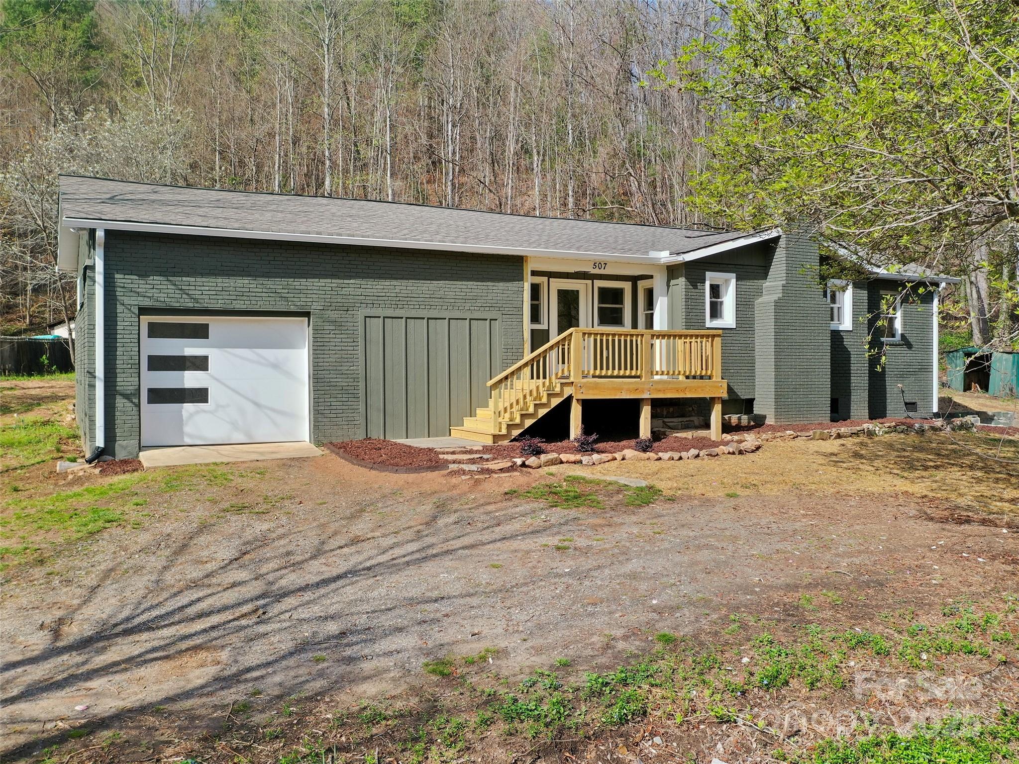 507 North Fork Road