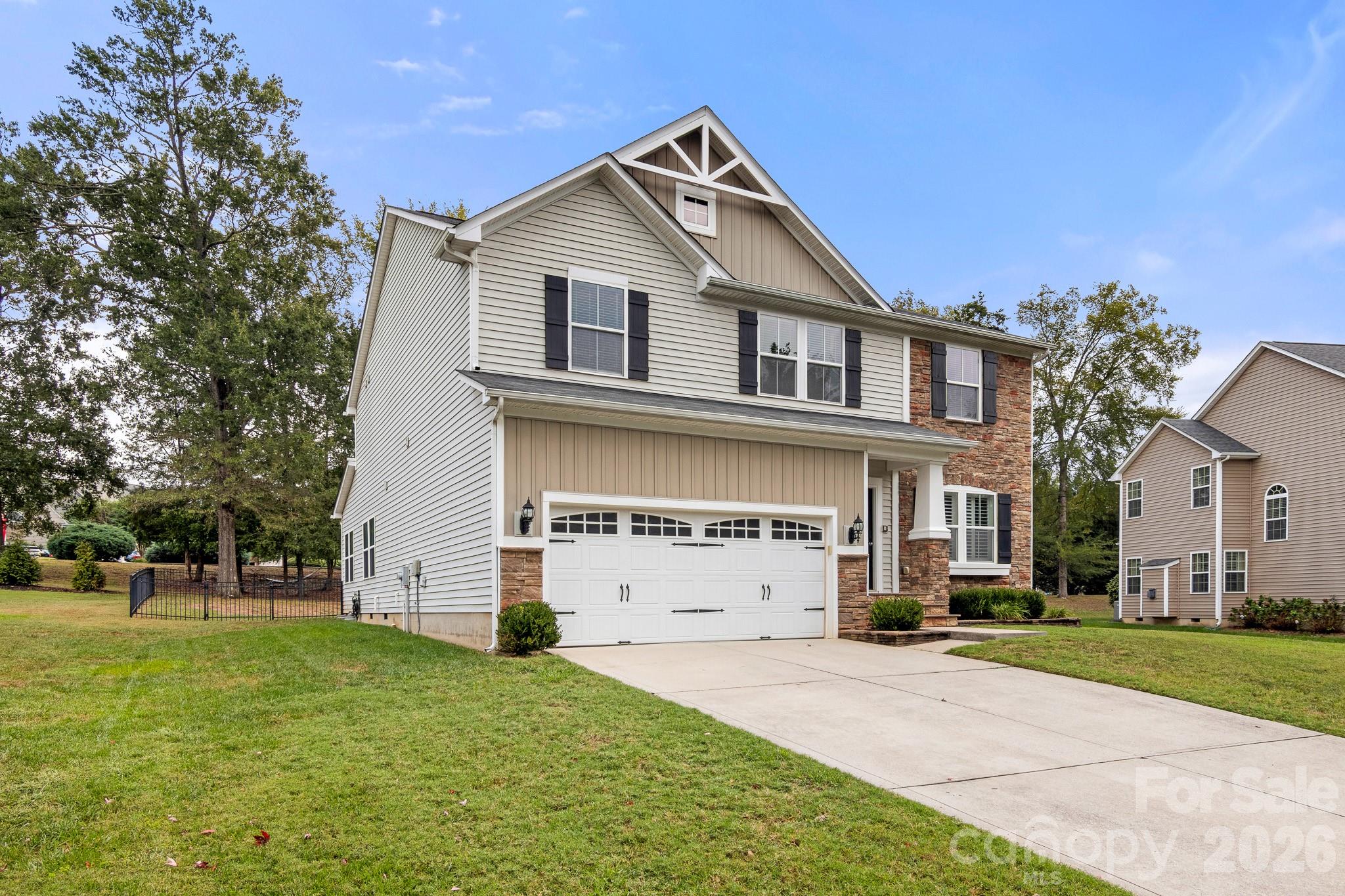 338 Lorraine Road