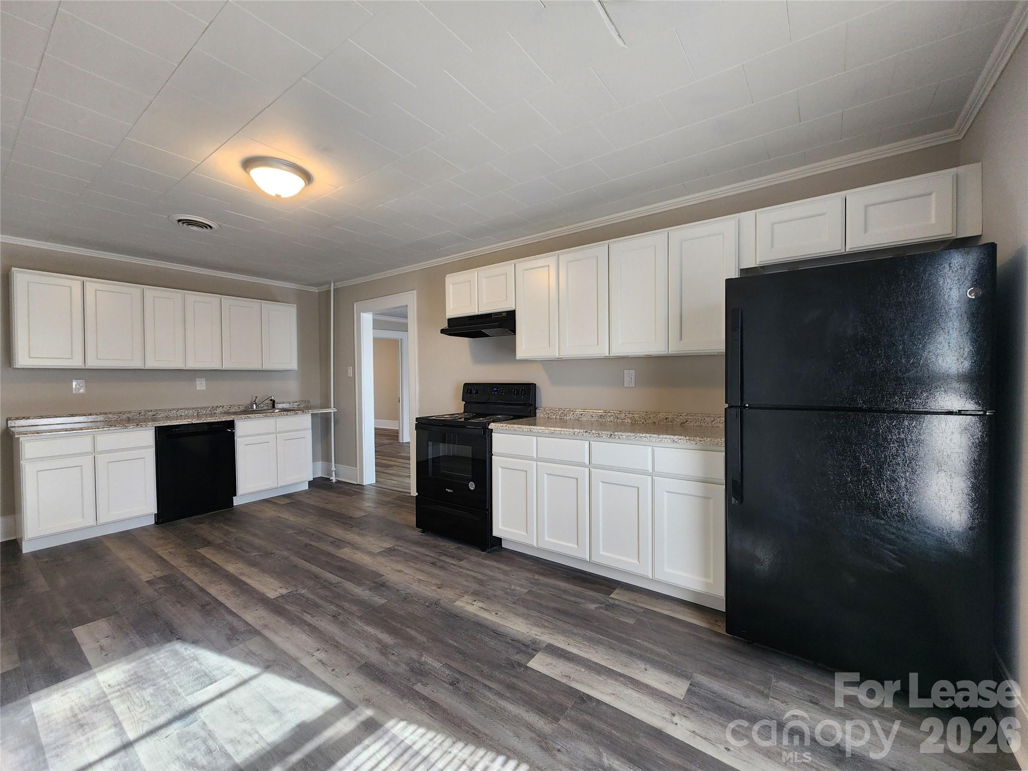 1126 S Fulton Street C