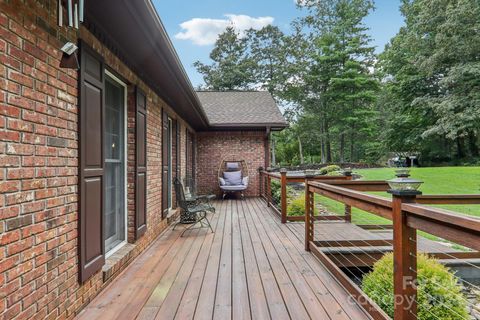 A home in Hendersonville