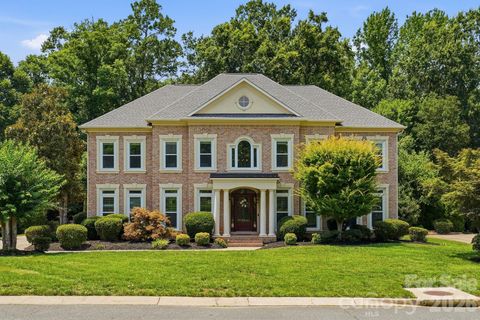 Photo of 22012 Preswick Drive, Fort Mill, SC 29707 (MLS # 4396057)