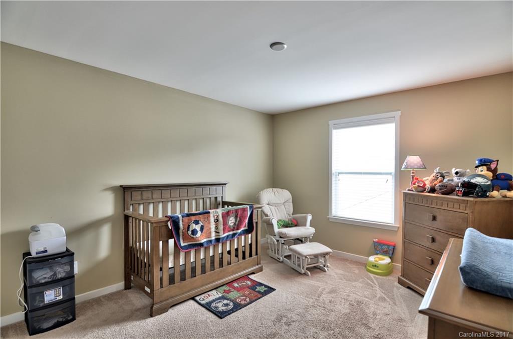 Stratford Pond - Residential