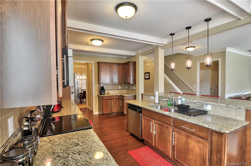 Stratford Pond - Residential