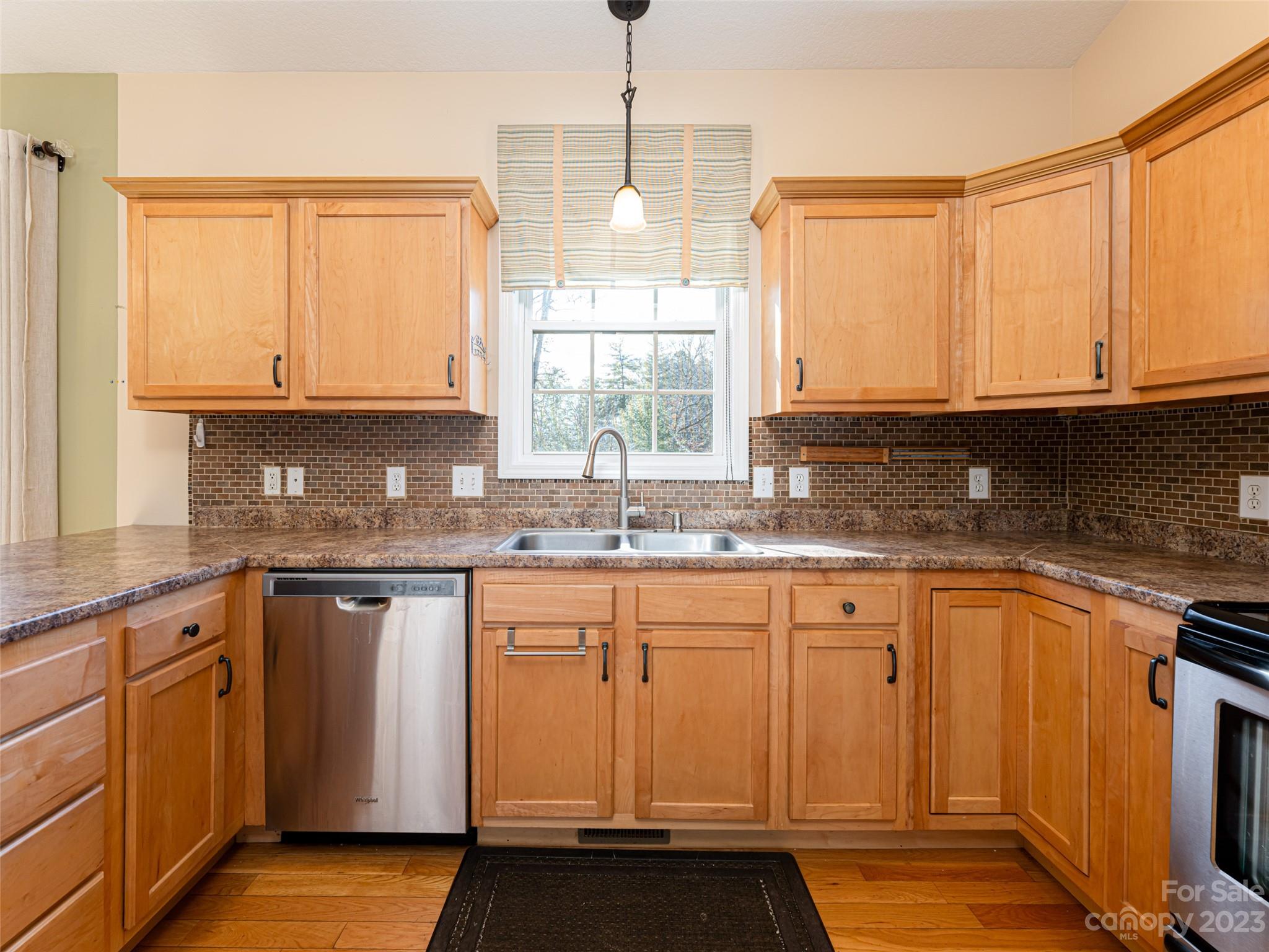 Alexander Meadows - Residential