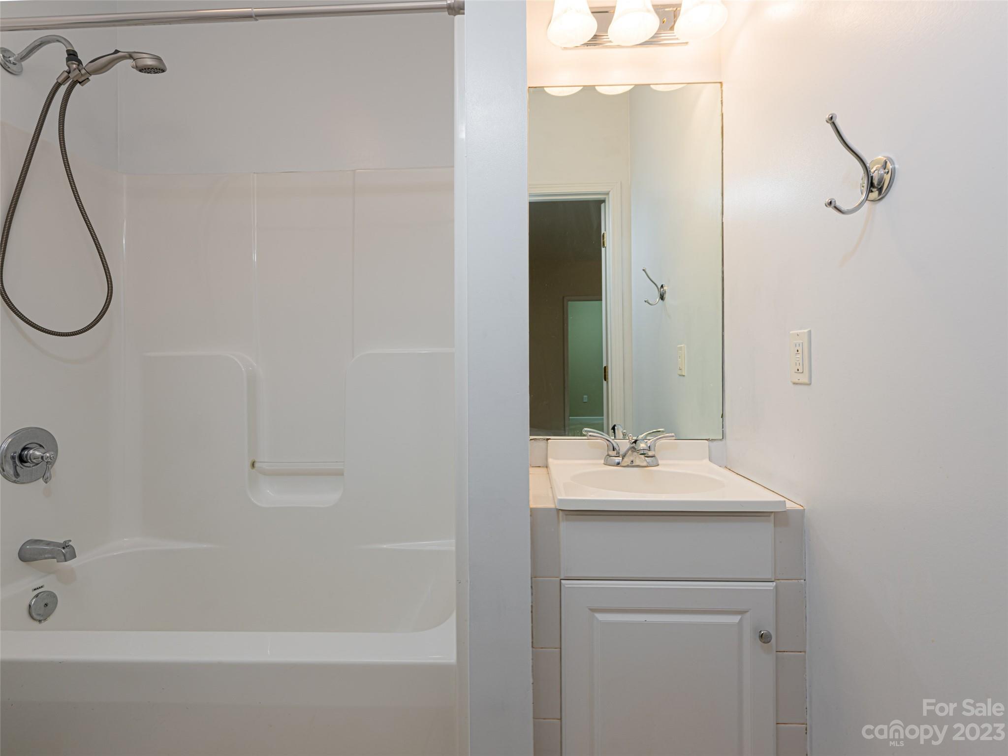 Alexander Meadows - Residential