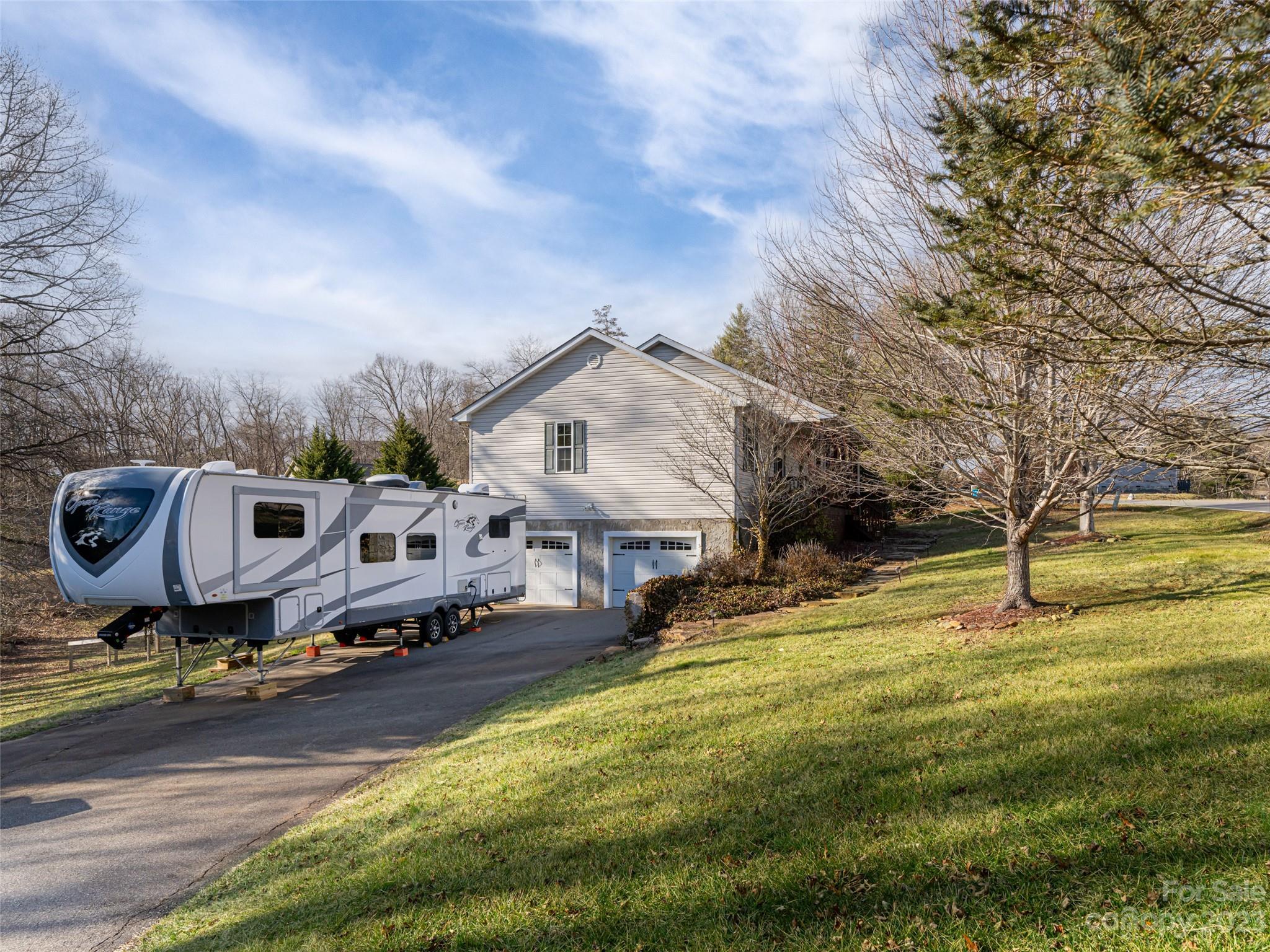 Alexander Meadows - Residential