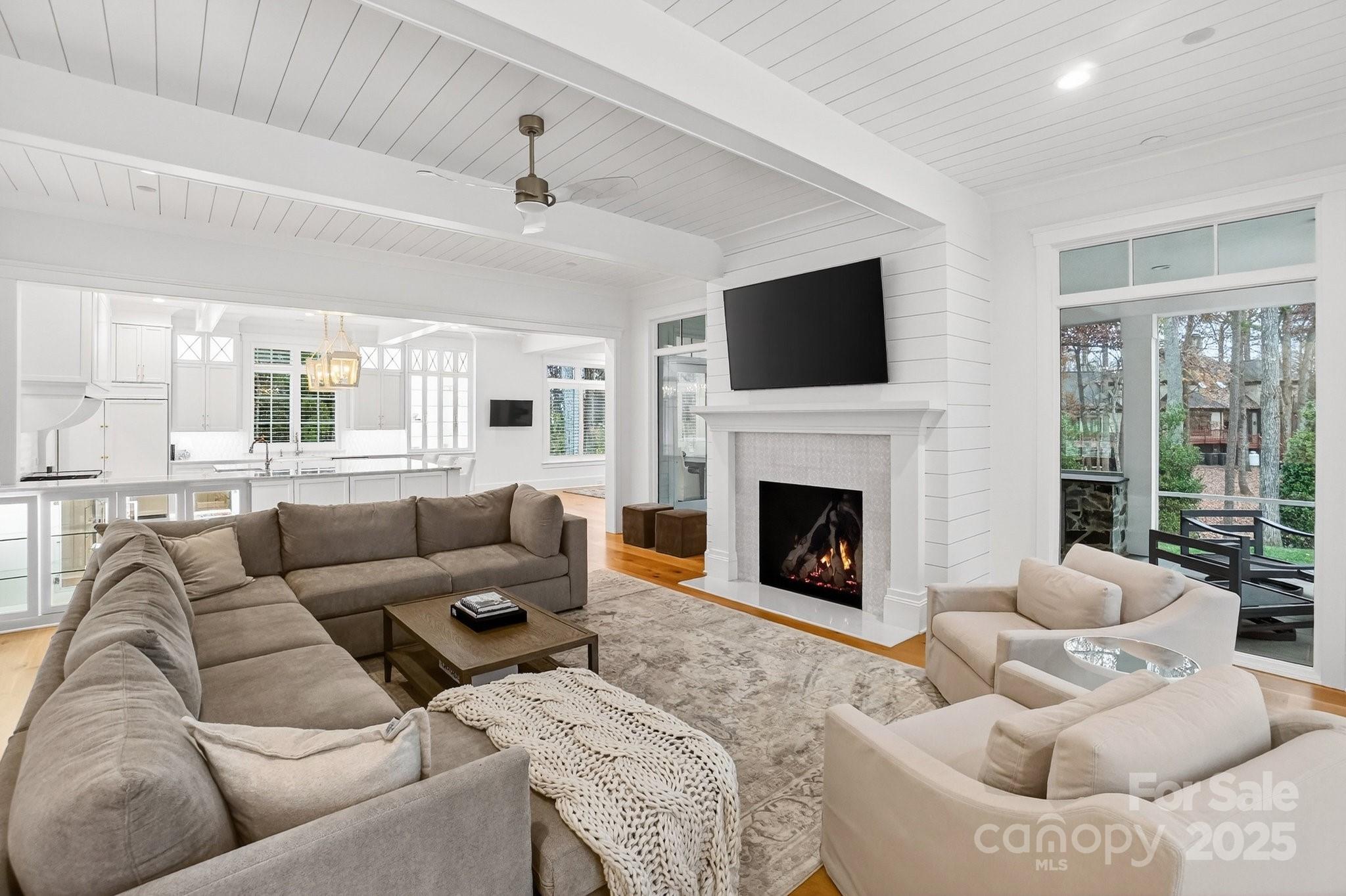 Saylors Watch - Residential